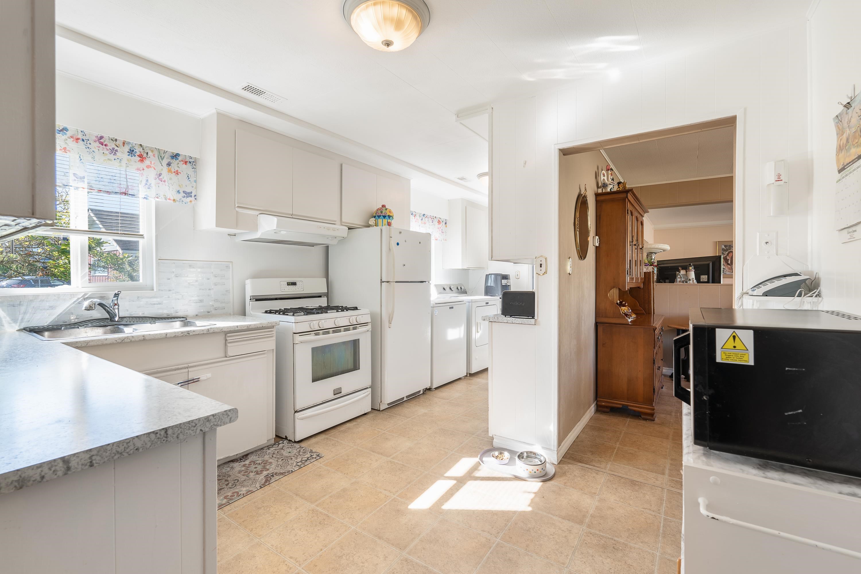 6282 175B STREET, Surrey