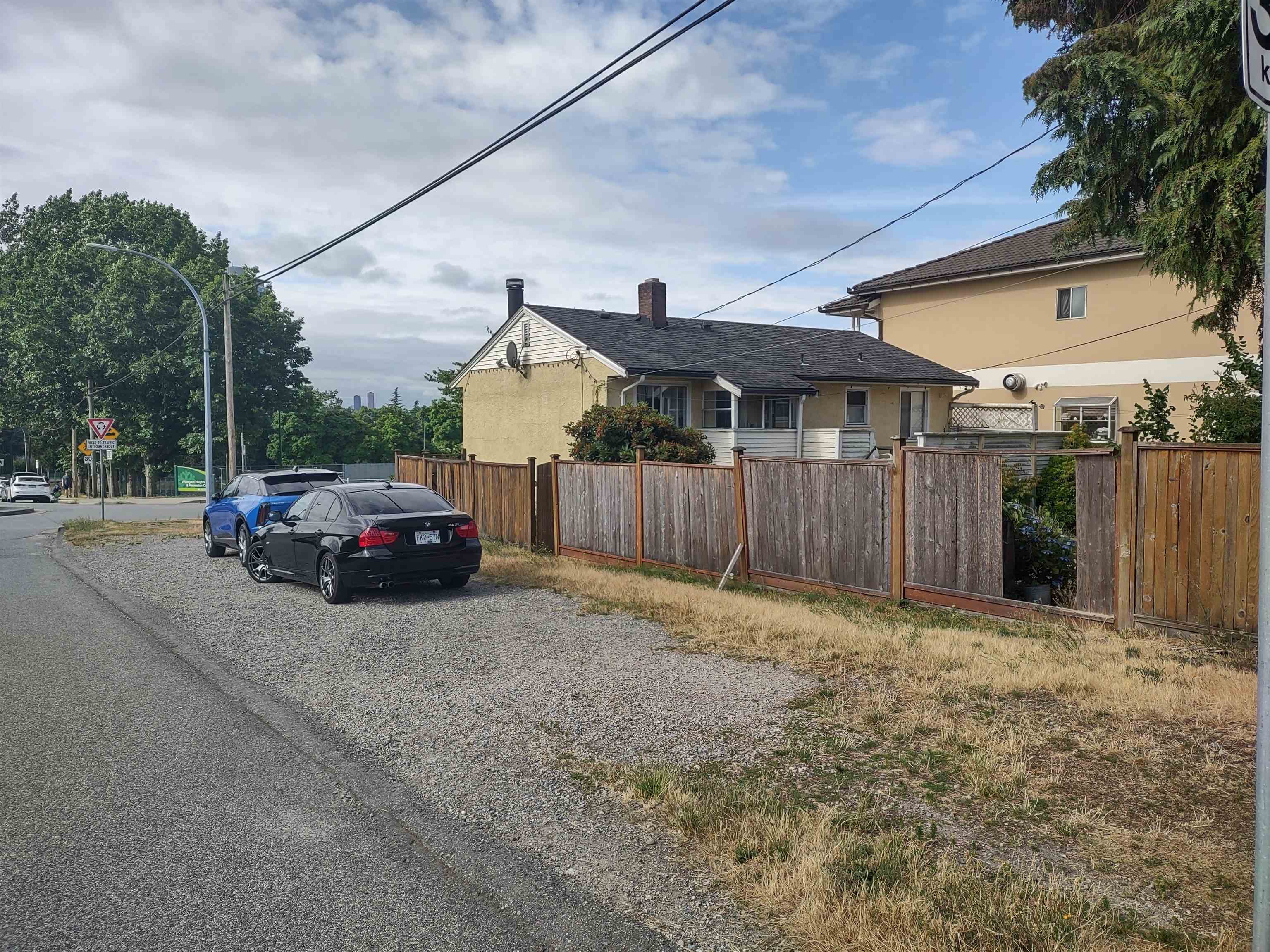 4195 WILLIAM STREET, Vancouver