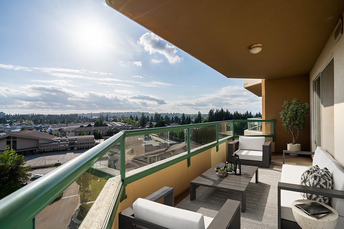 1403 3190 GLADWIN ROAD Unit: 1403