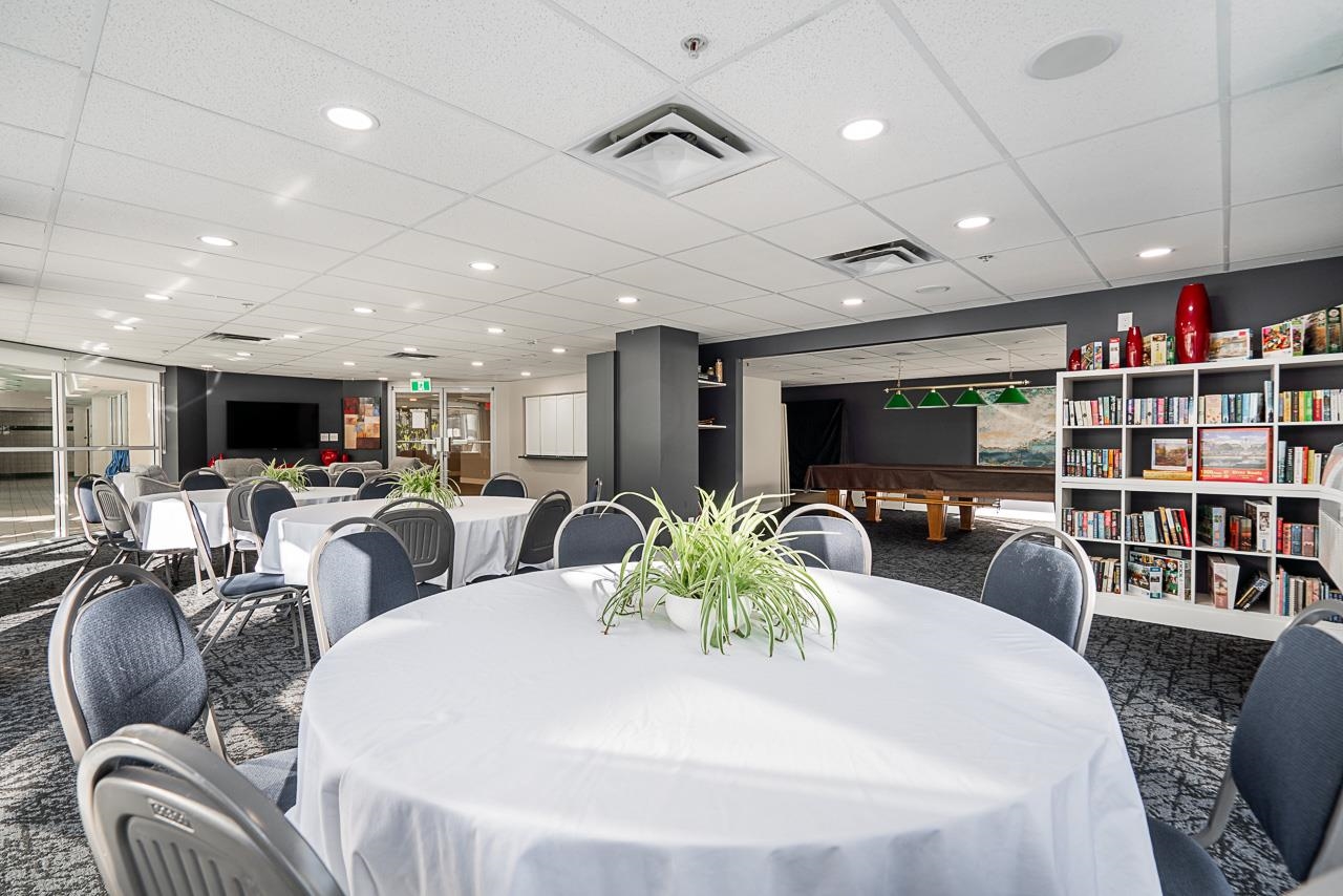 1403 3190 GLADWIN ROAD Unit: 1403