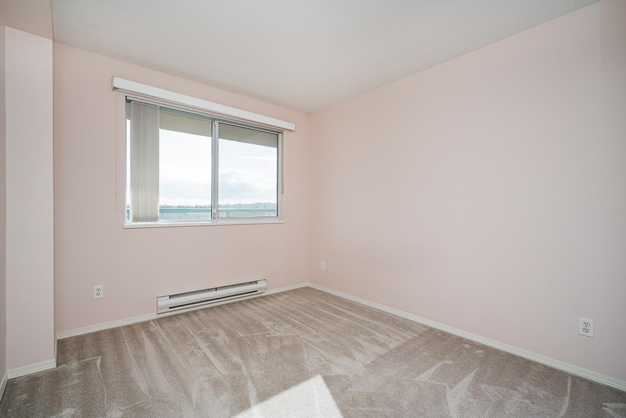 1403 3190 GLADWIN ROAD Unit: 1403