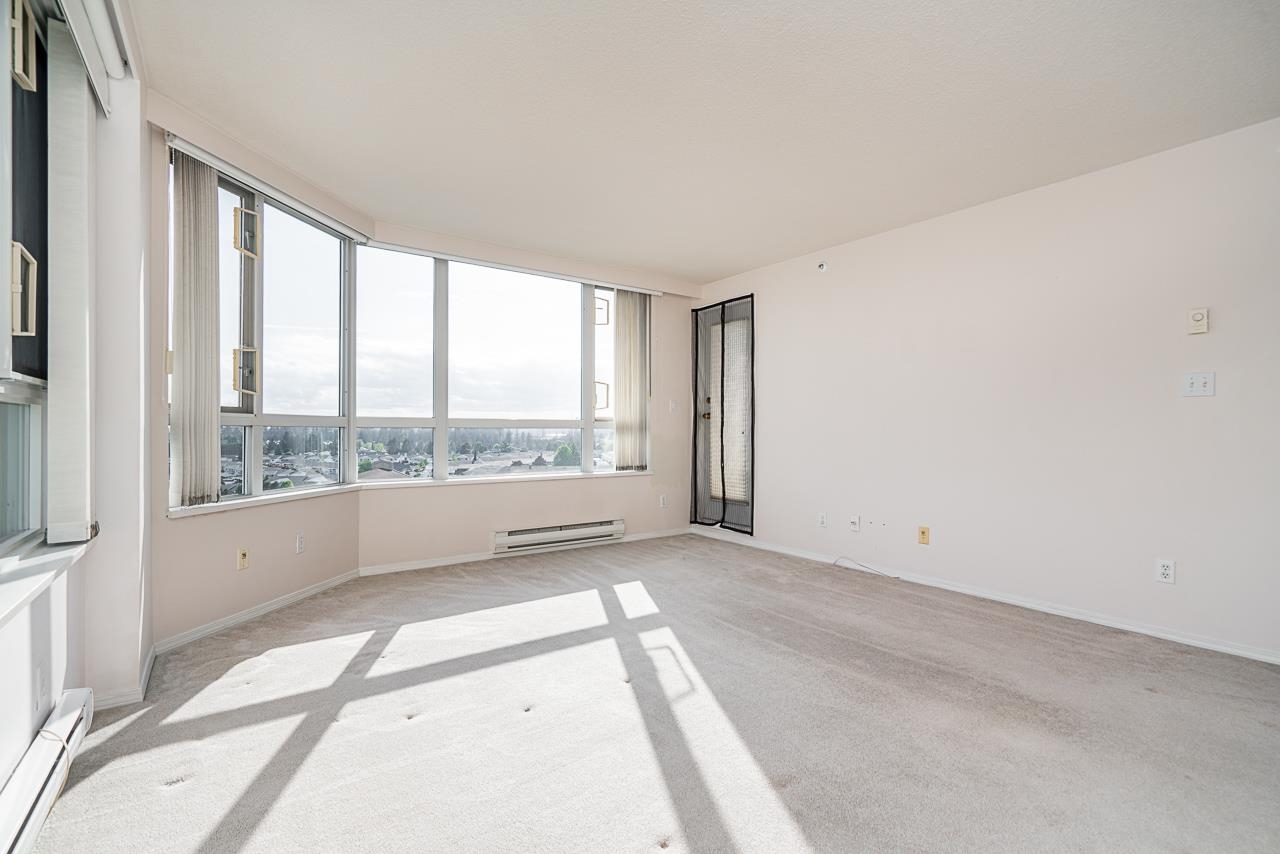 1403 3190 GLADWIN ROAD Unit: 1403