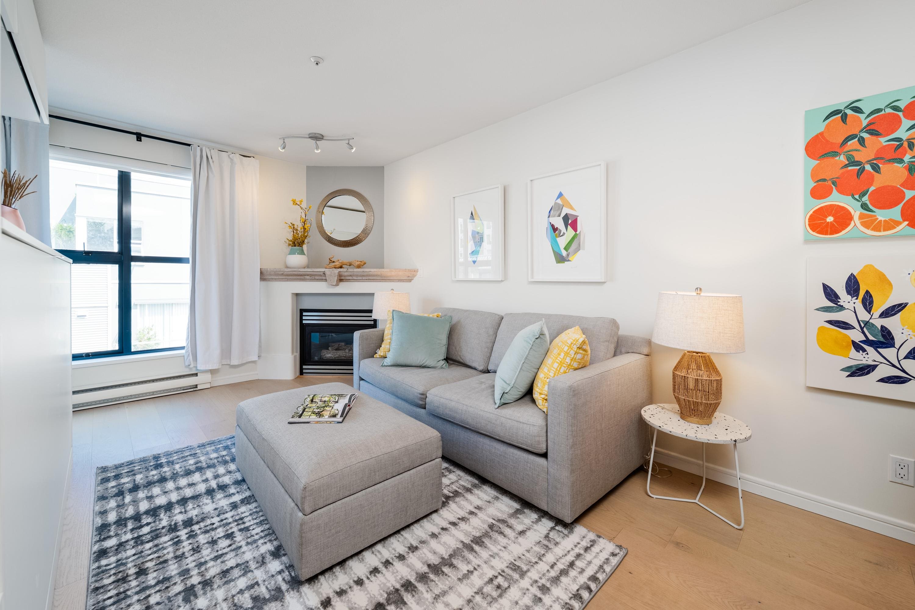 404 2688 VINE STREET Unit: 404