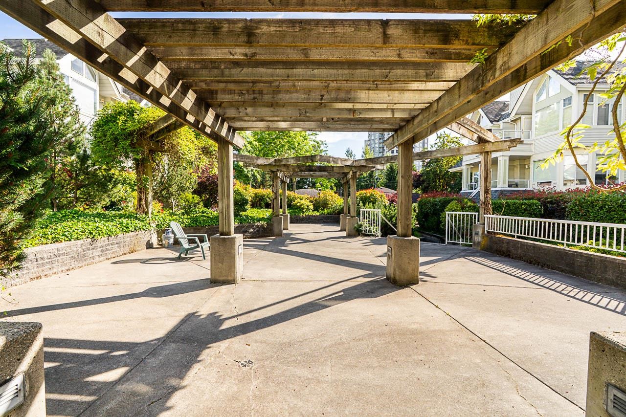 106 3628 RAE AVENUE Unit: 106