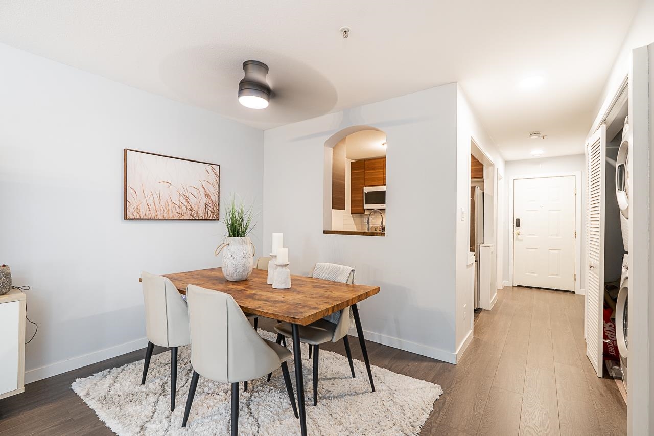 106 3628 RAE AVENUE Unit: 106