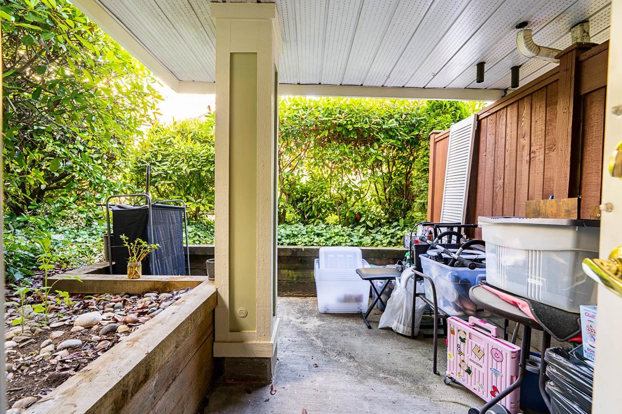 106 3628 RAE AVENUE Unit: 106