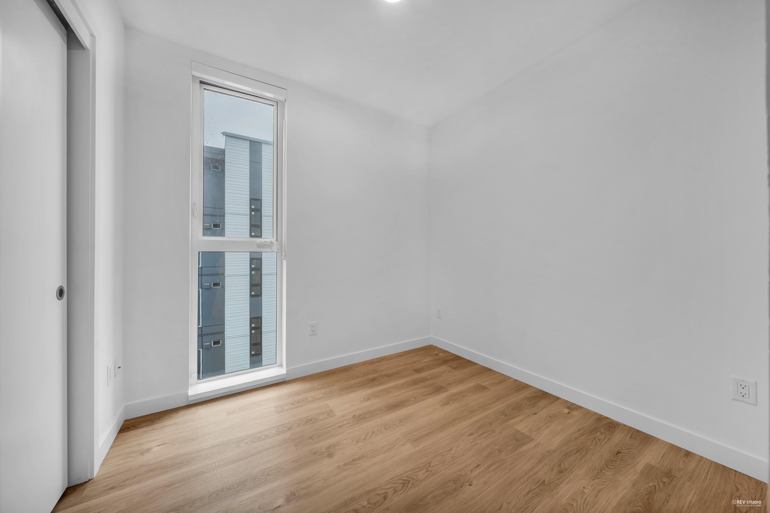 403 9888 UNIVERSITY CRESCENT Unit: 403