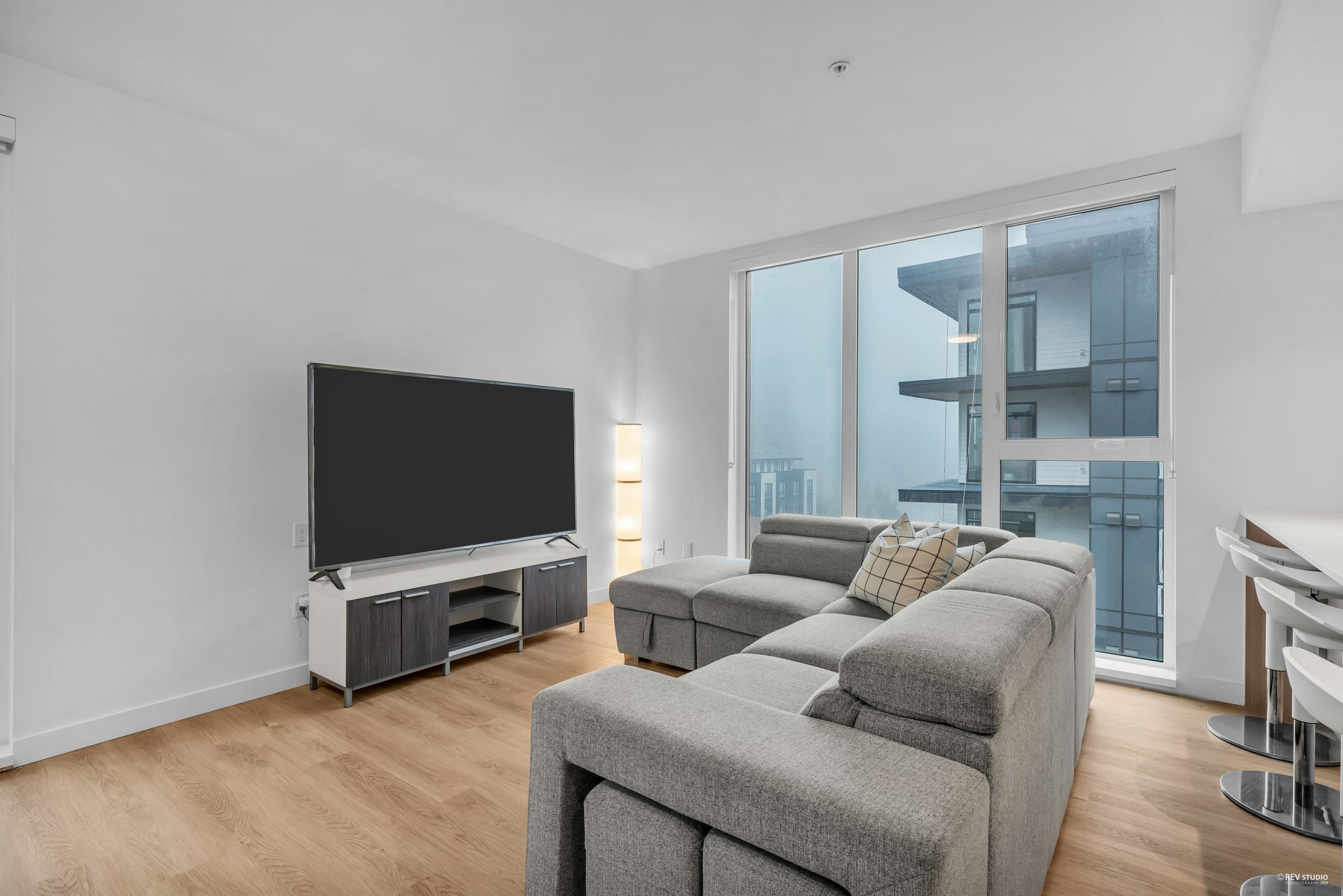 403 9888 UNIVERSITY CRESCENT Unit: 403