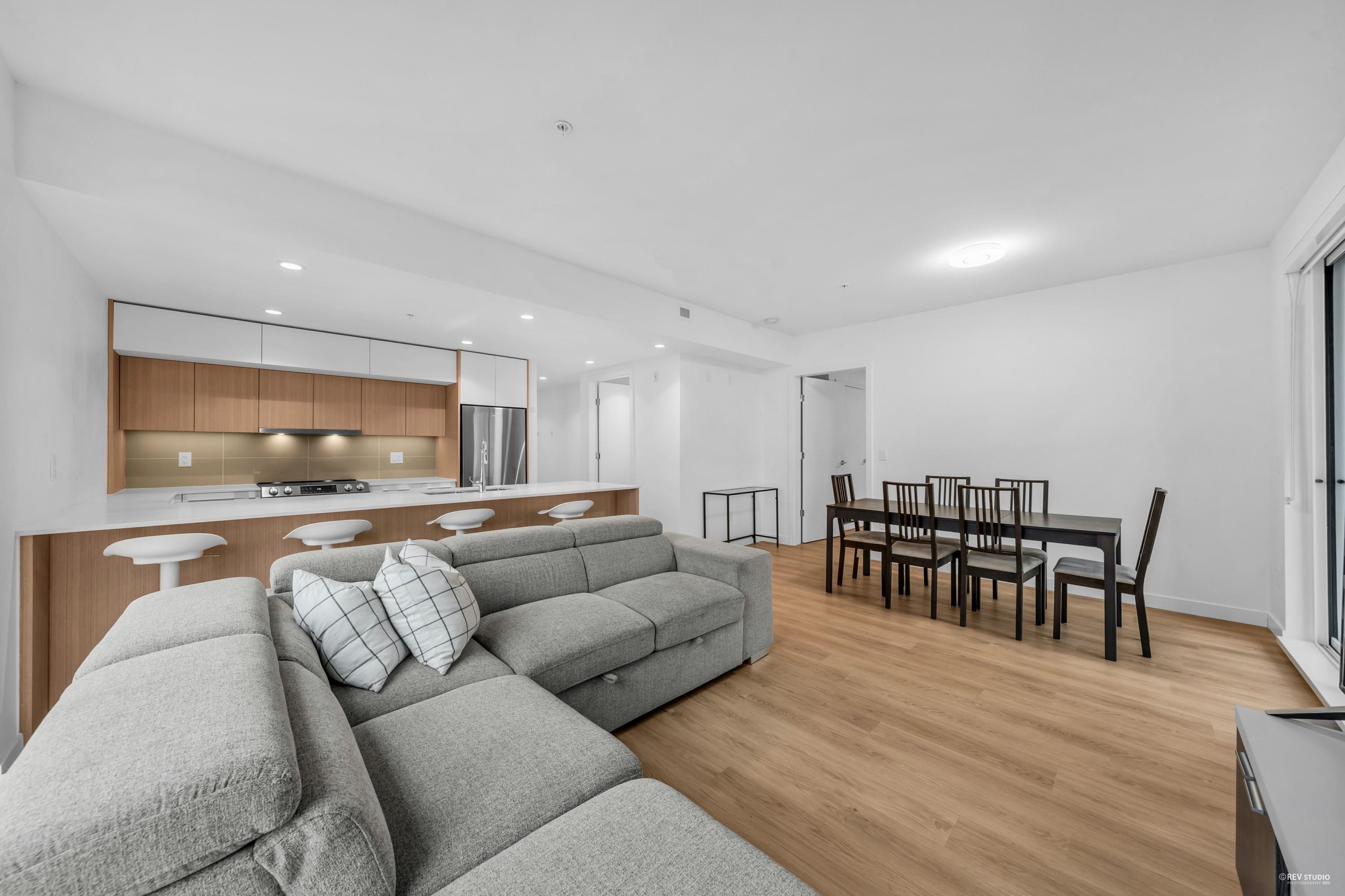 403 9888 UNIVERSITY CRESCENT Unit: 403