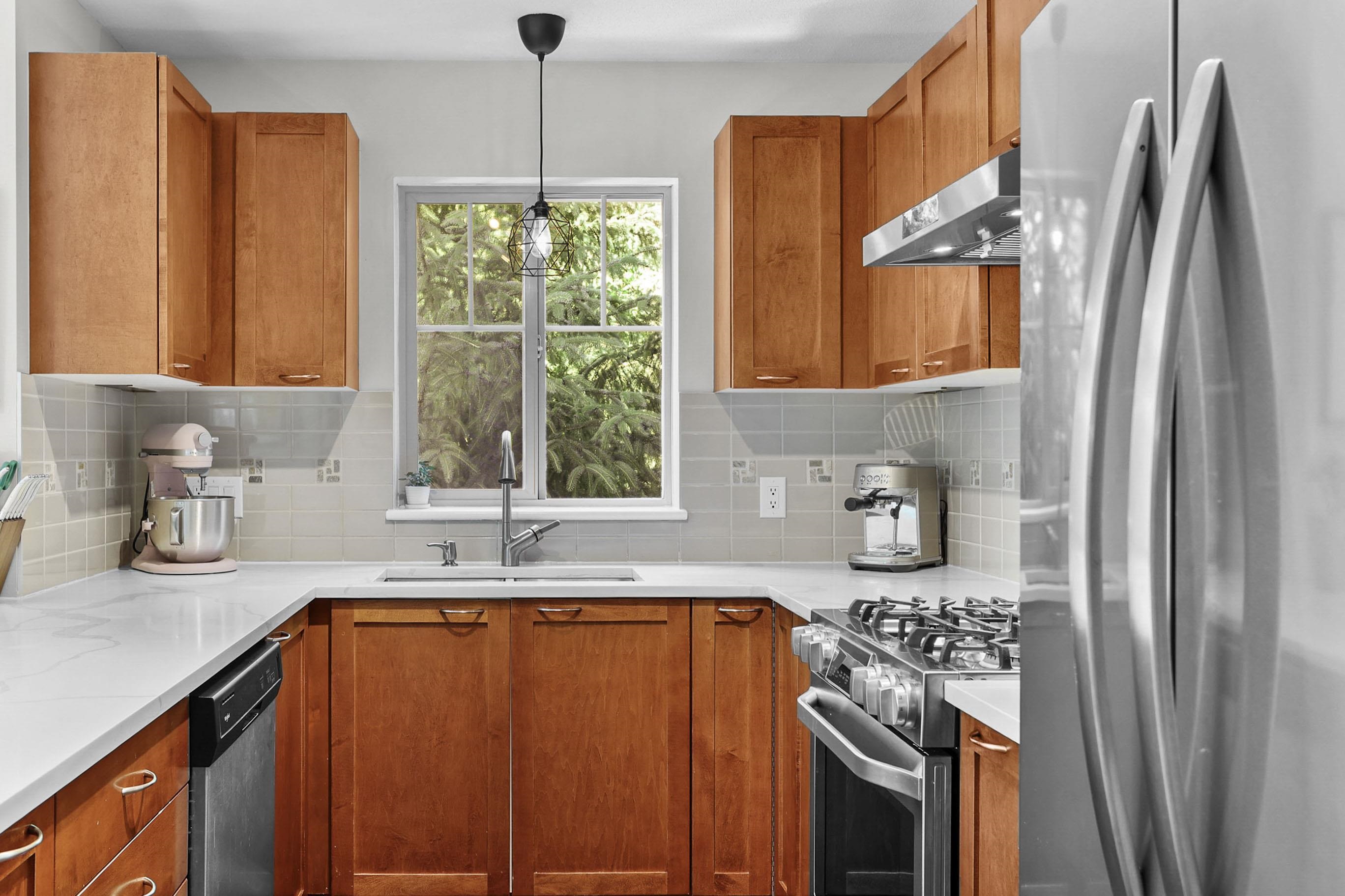 205 2958 WHISPER WAY Unit: 205