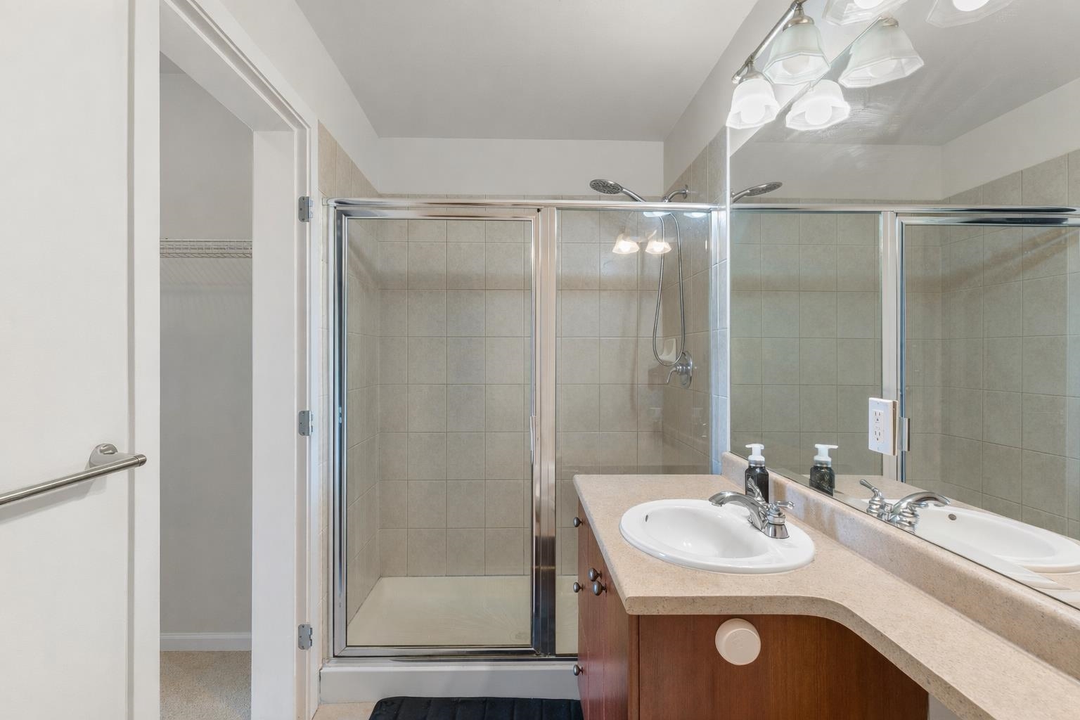 415 10180 153 STREET Unit: 415