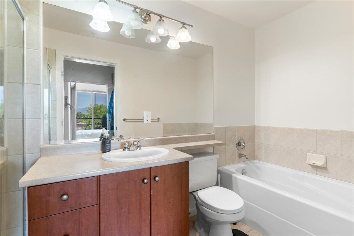 415 10180 153 STREET Unit: 415