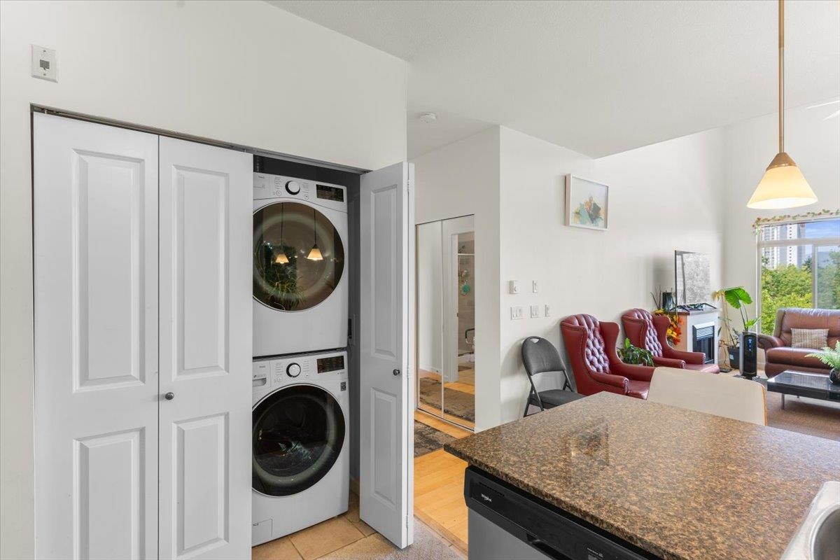 415 10180 153 STREET Unit: 415