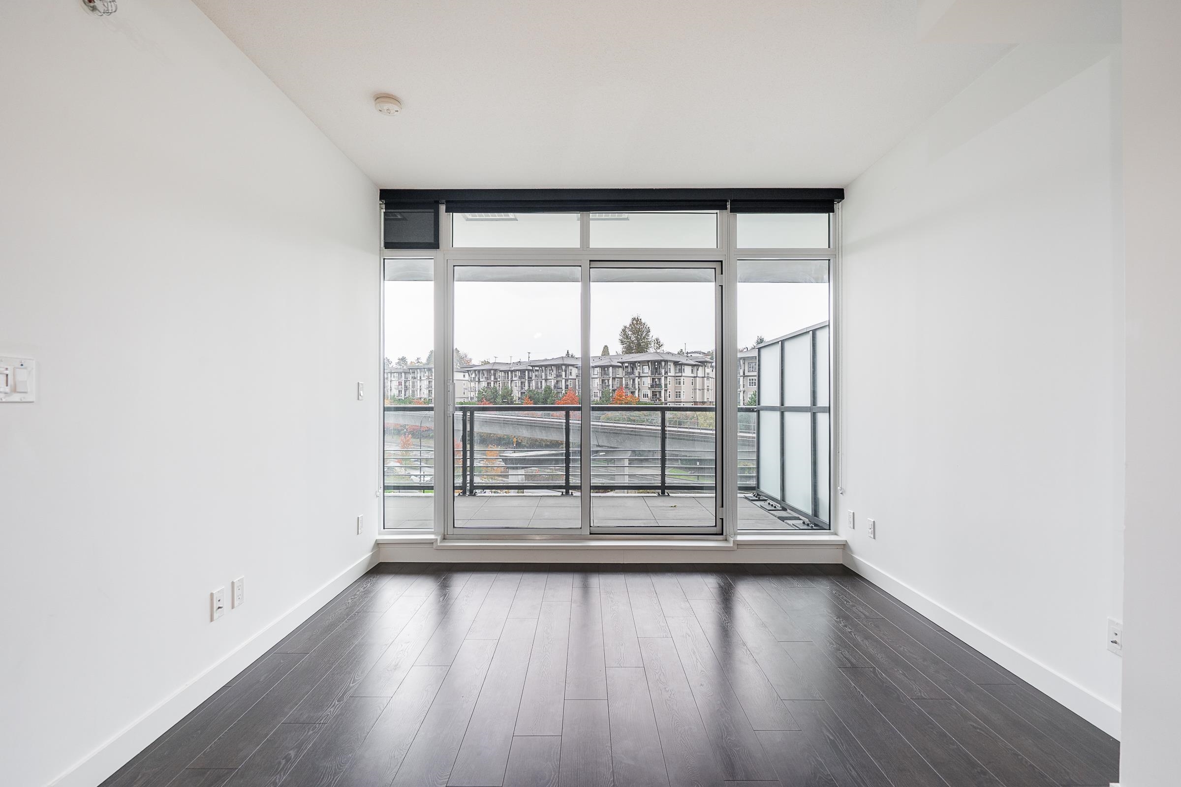 306 4730 LOUGHEED HIGHWAY Unit: 306