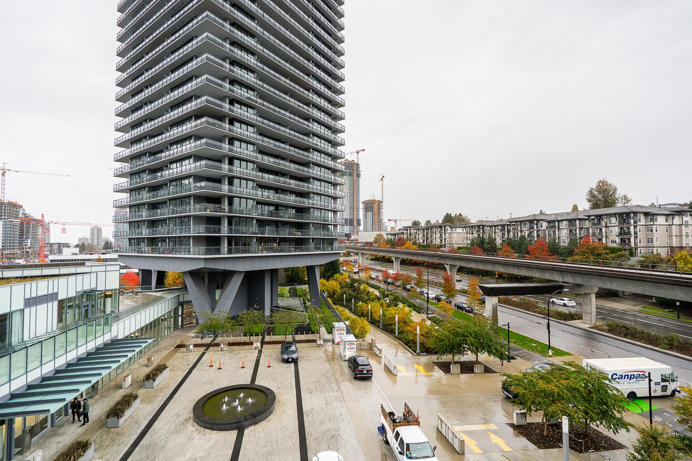 306 4730 LOUGHEED HIGHWAY Unit: 306