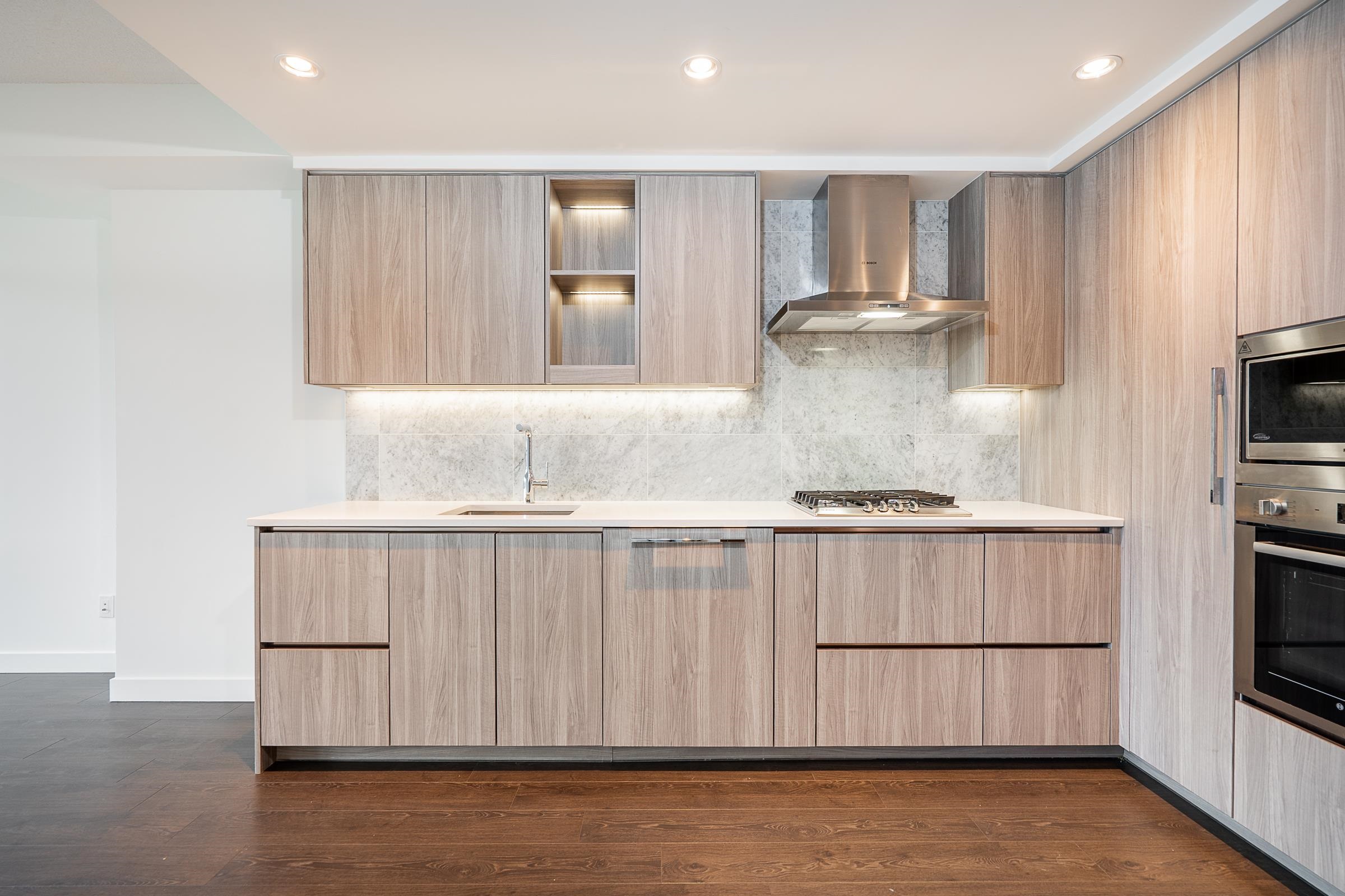 306 4730 LOUGHEED HIGHWAY Unit: 306