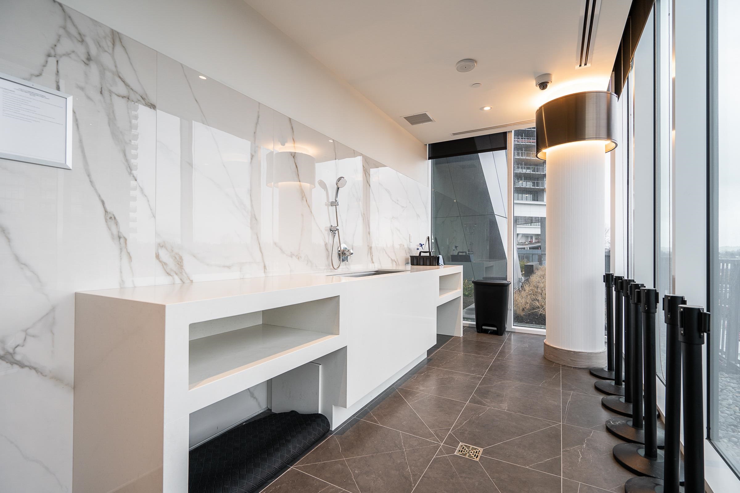 306 4730 LOUGHEED HIGHWAY Unit: 306