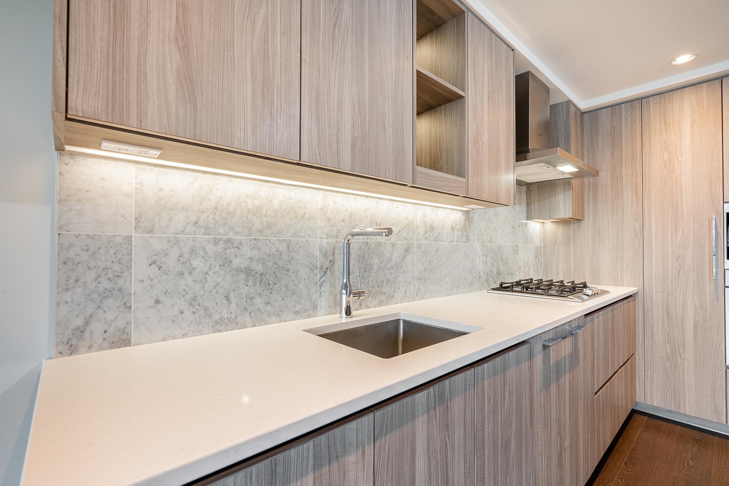 306 4730 LOUGHEED HIGHWAY Unit: 306