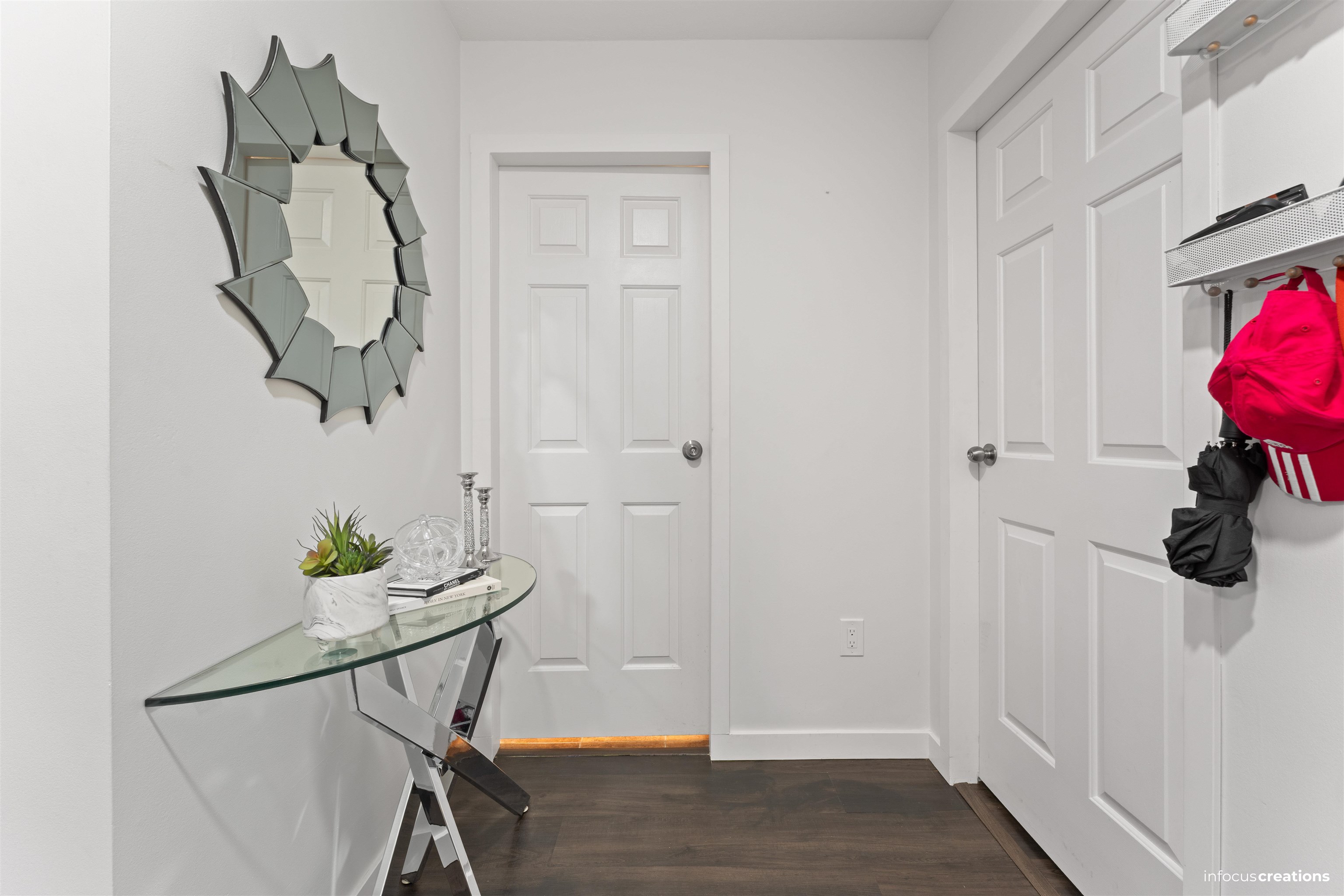 22 8975 MARY STREET Unit: 22