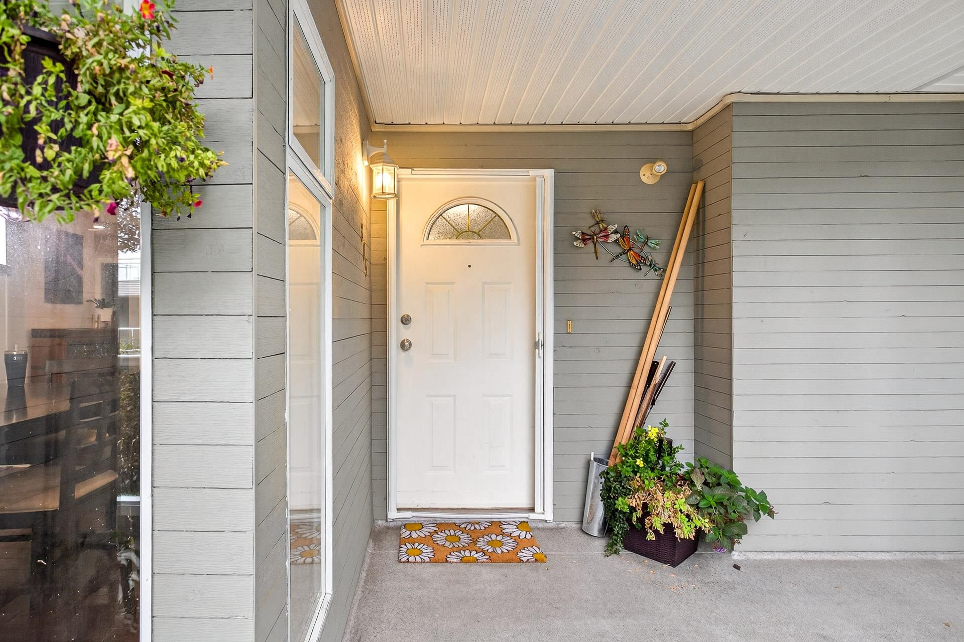 305 2733 ATLIN PLACE Unit: 305