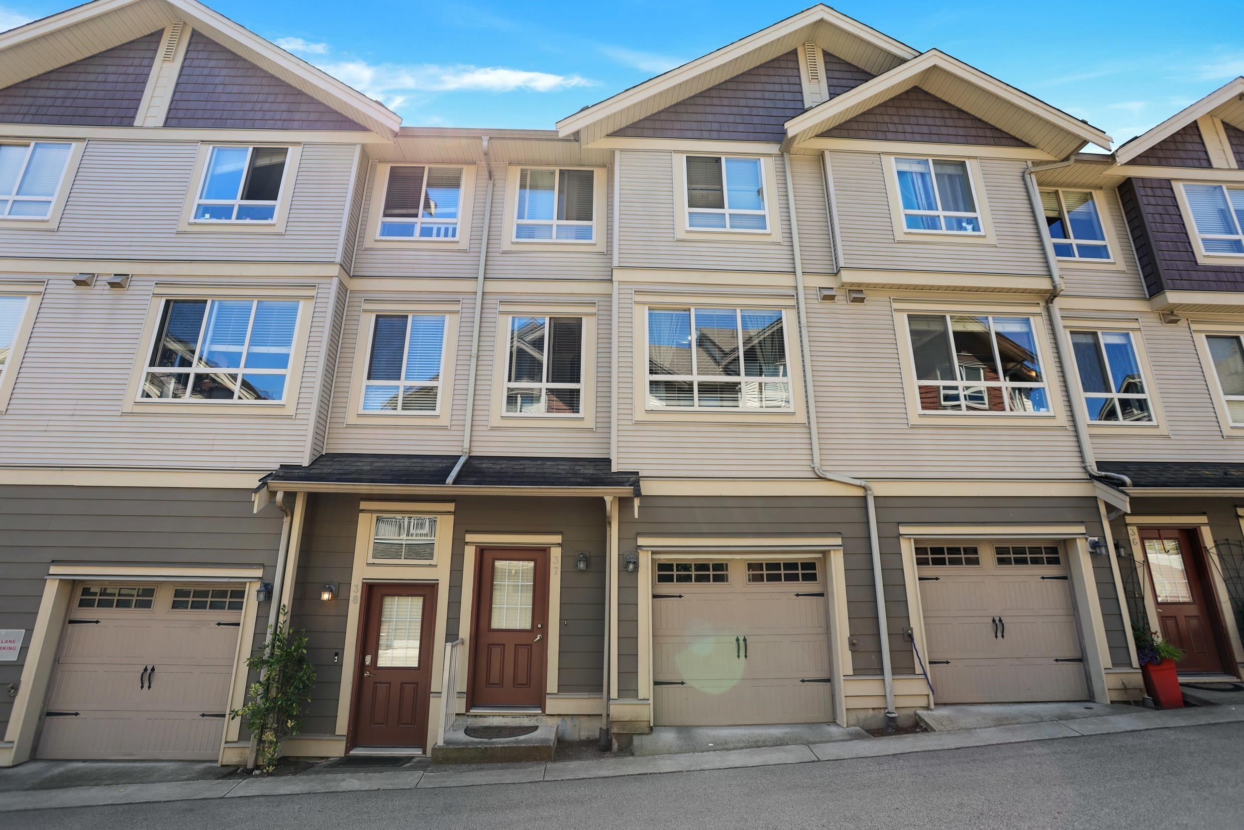 37 19560 68 AVENUE Unit: 37