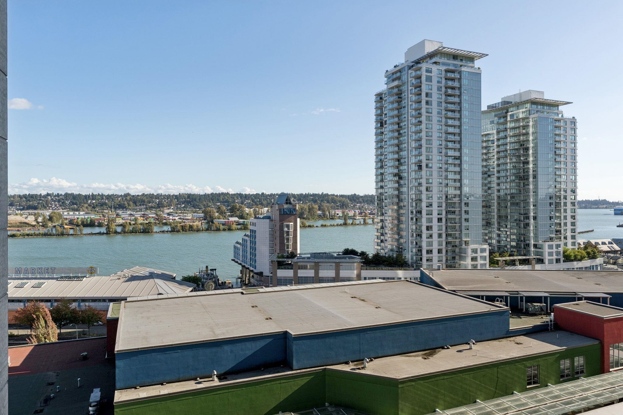 1710 888 CARNARVON STREET Unit: 1710