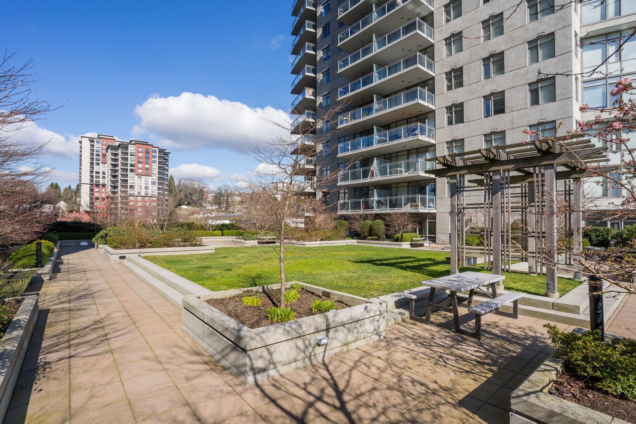 1710 888 CARNARVON STREET Unit: 1710