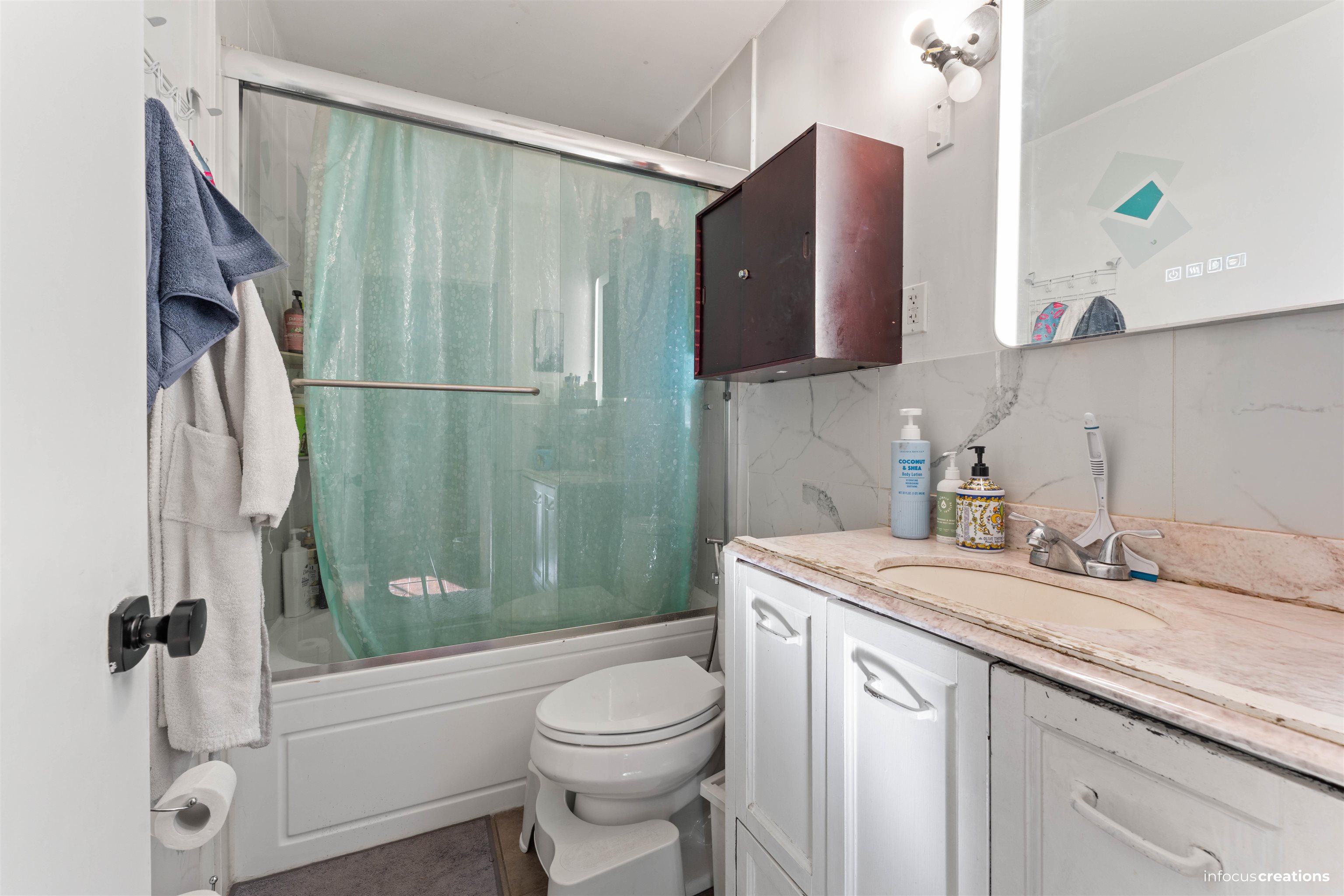 23311 WESTMINSTER HIGHWAY