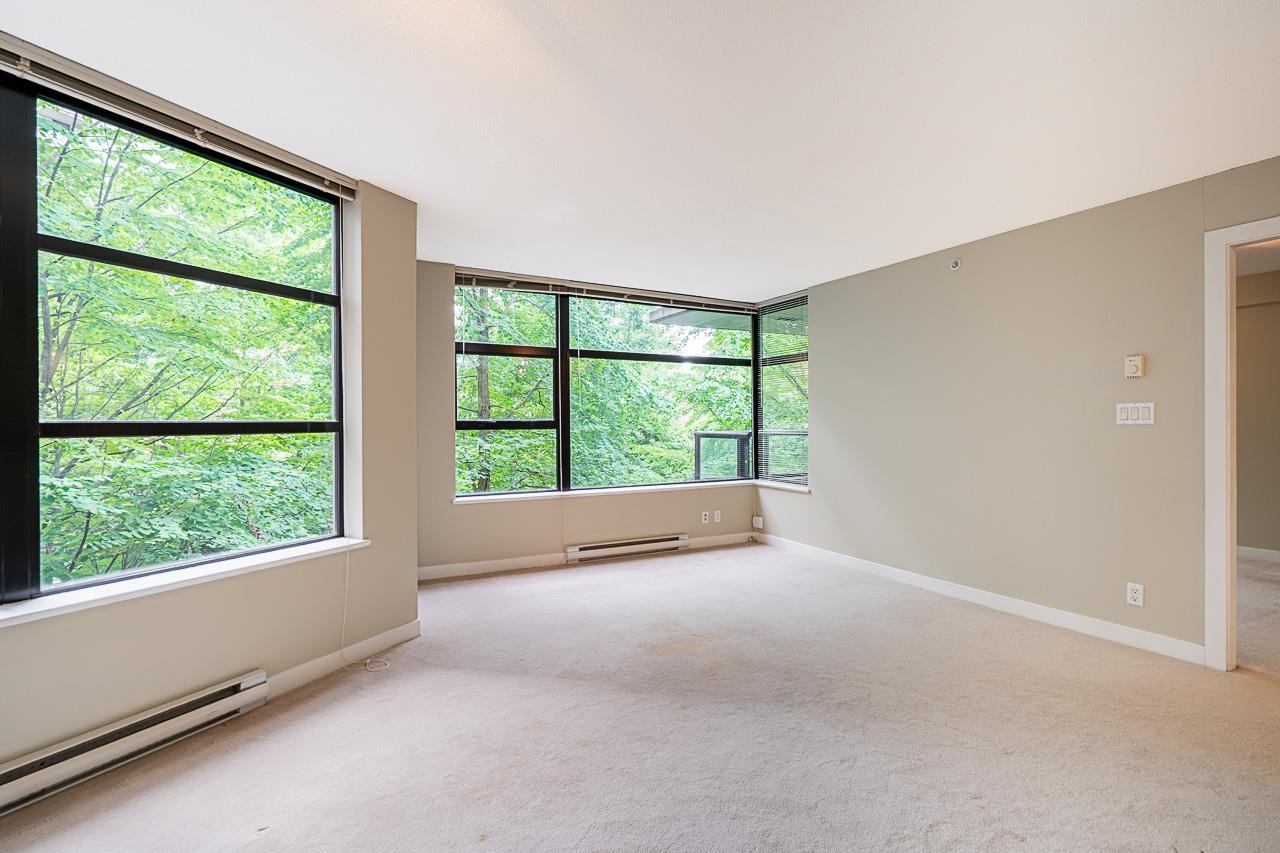 309 5380 OBEN STREET Unit: 309