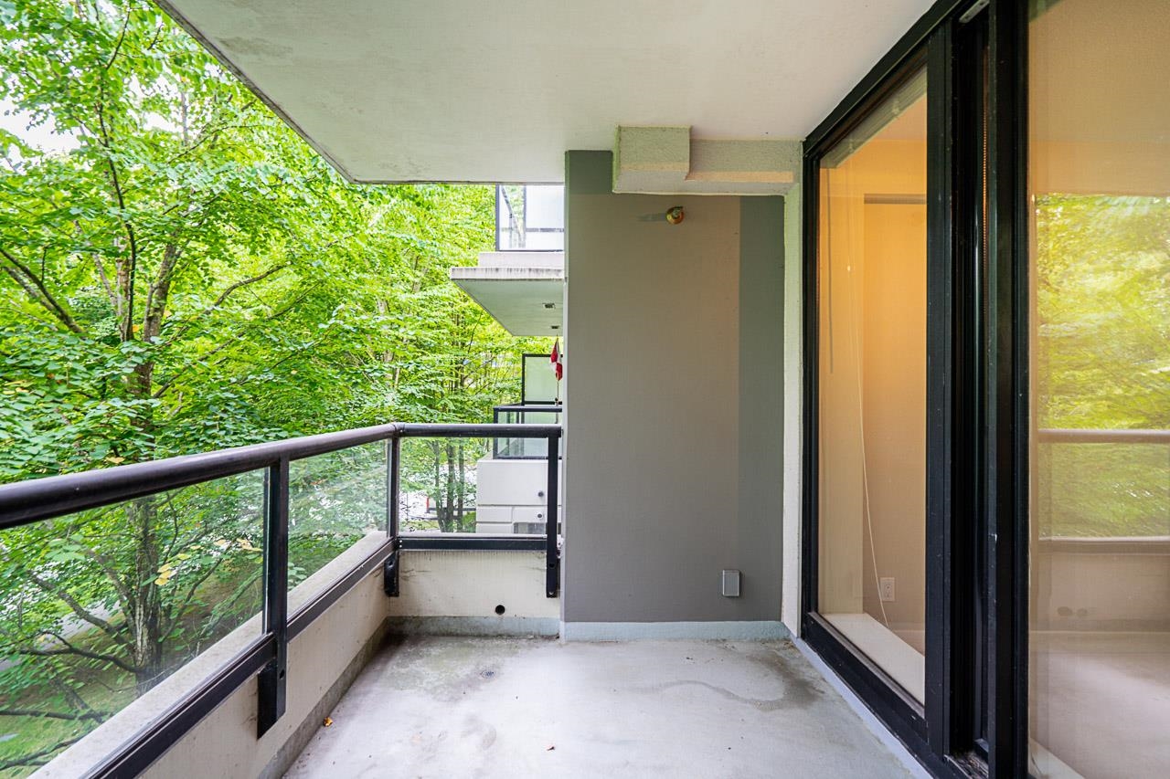 309 5380 OBEN STREET Unit: 309