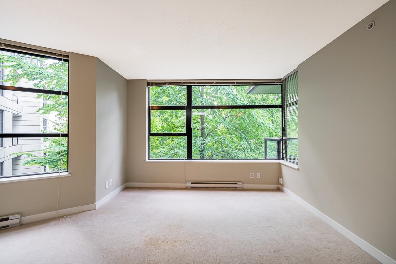 309 5380 OBEN STREET Unit: 309