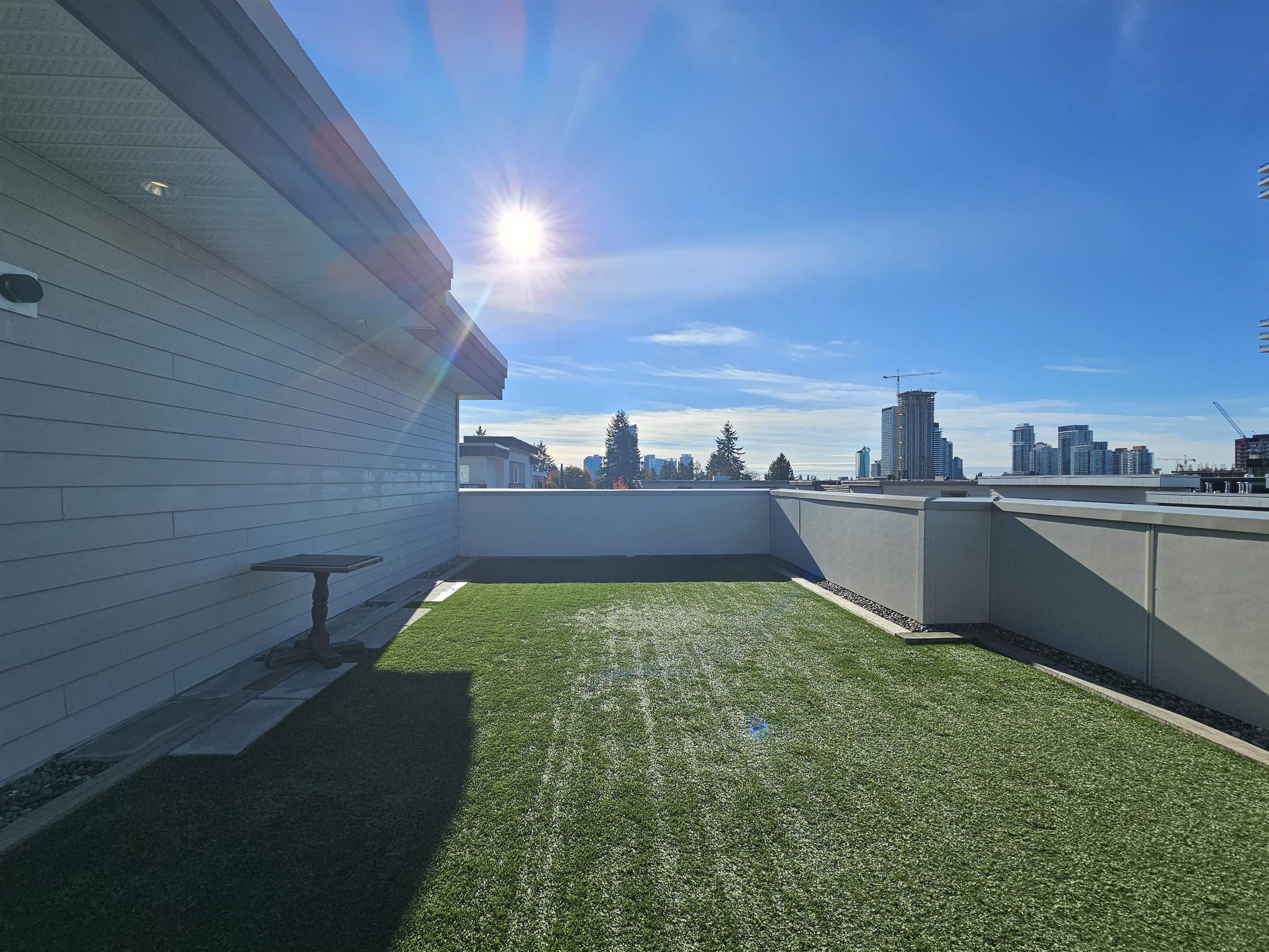 232 13768 108 AVENUE Unit: 232