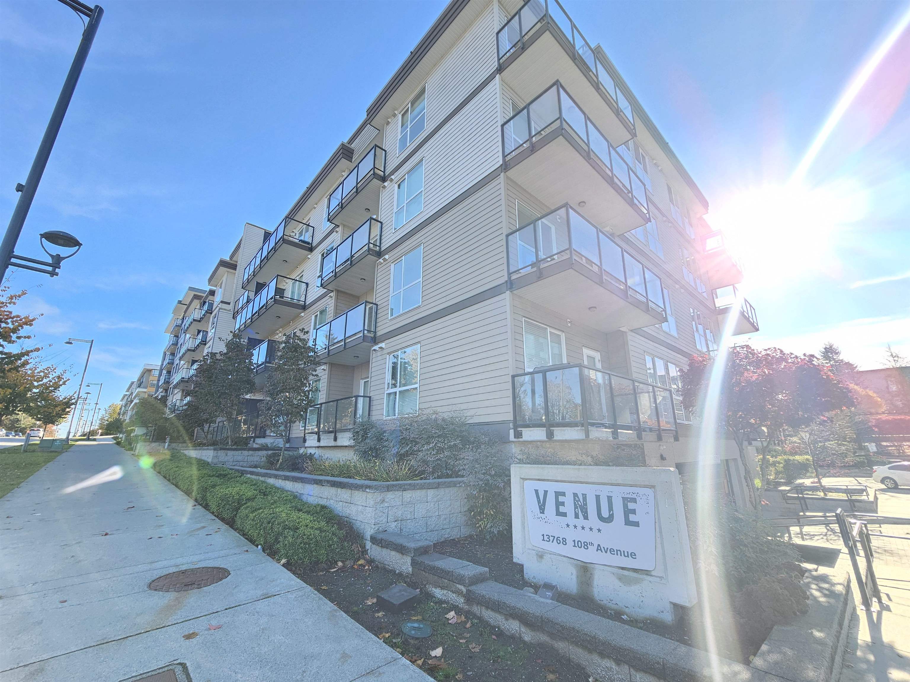 232 13768 108 AVENUE Unit: 232
