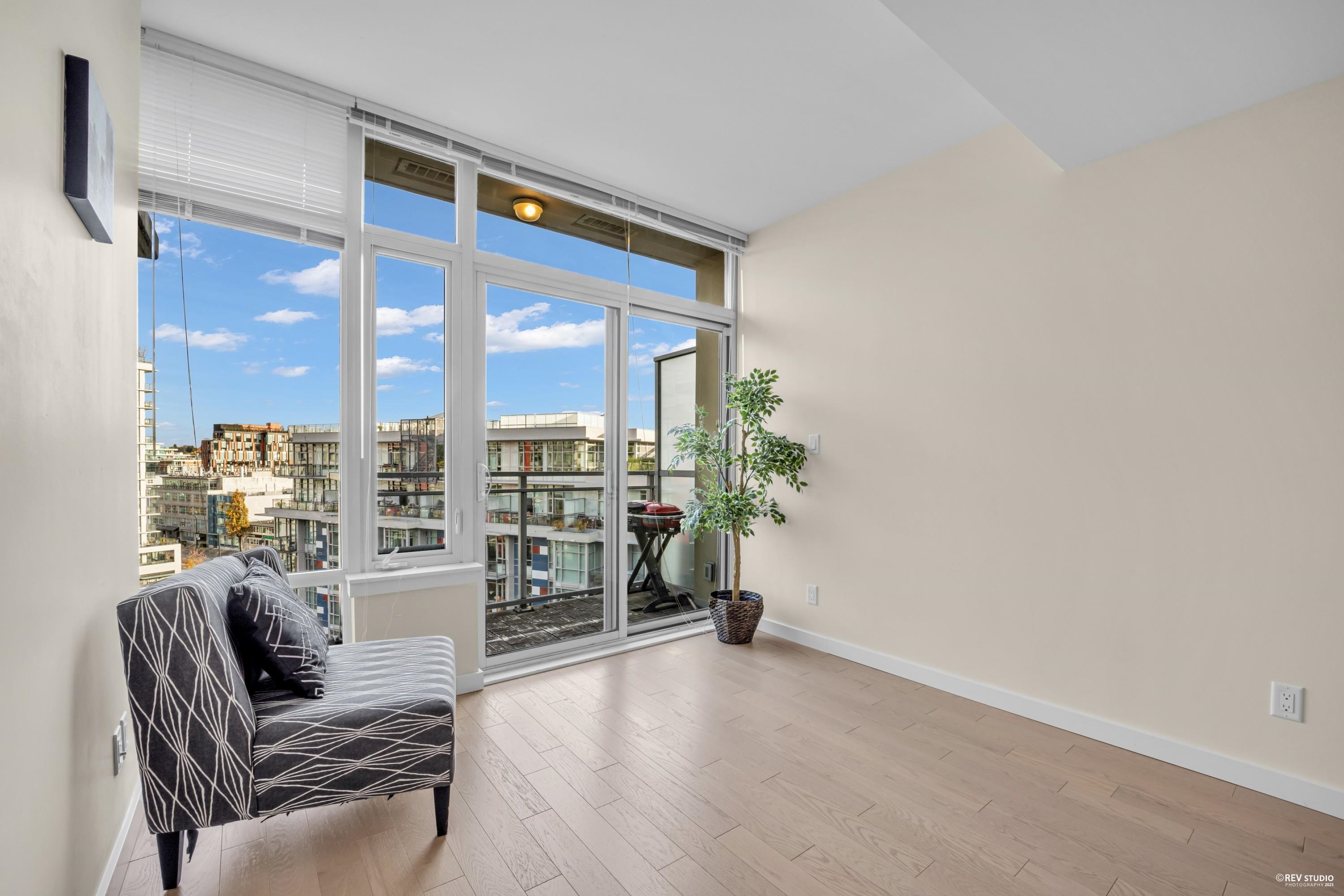 1002 88 W 1ST AVENUE Unit: 1002