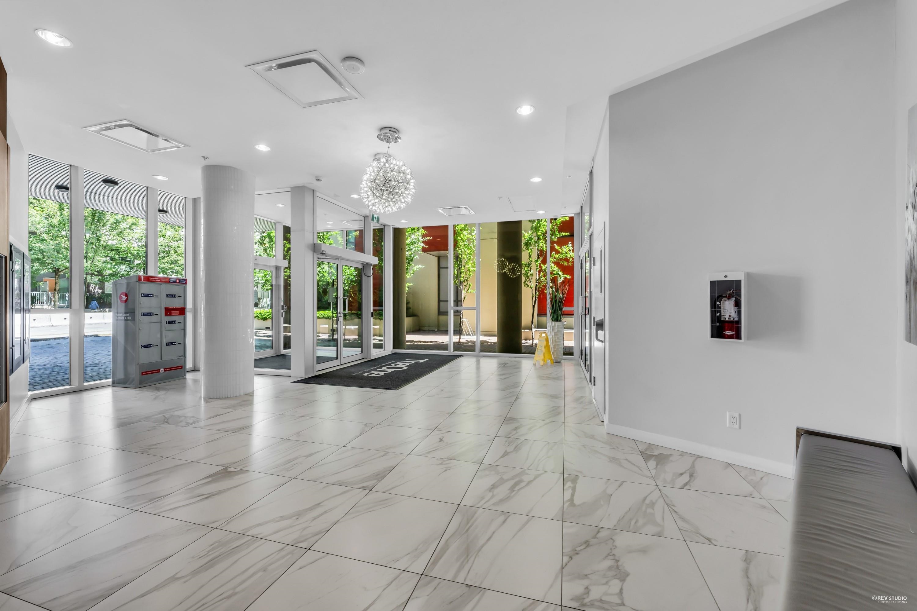 1002 88 W 1ST AVENUE Unit: 1002