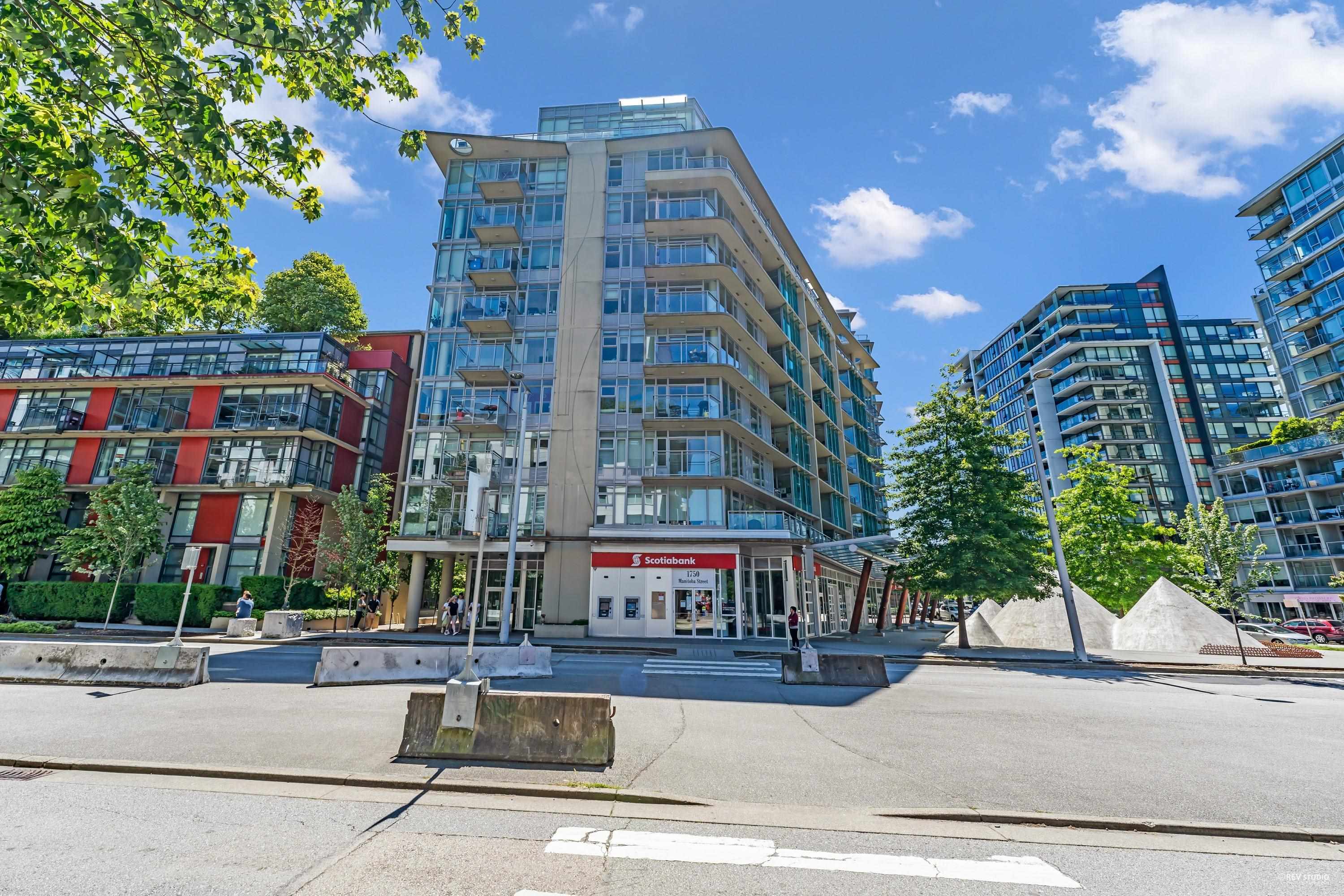 1002 88 W 1ST AVENUE Unit: 1002