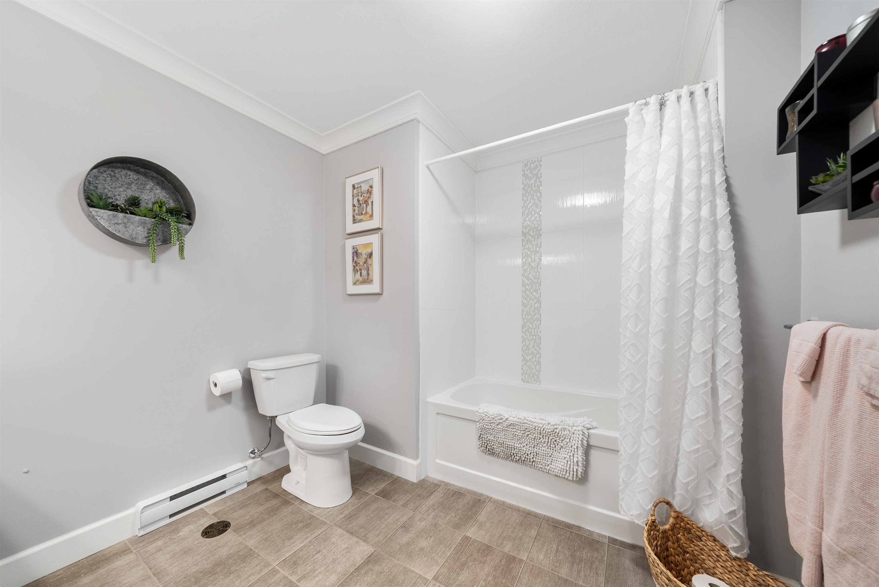 301 45746 KEITH WILSON ROAD Unit: 301