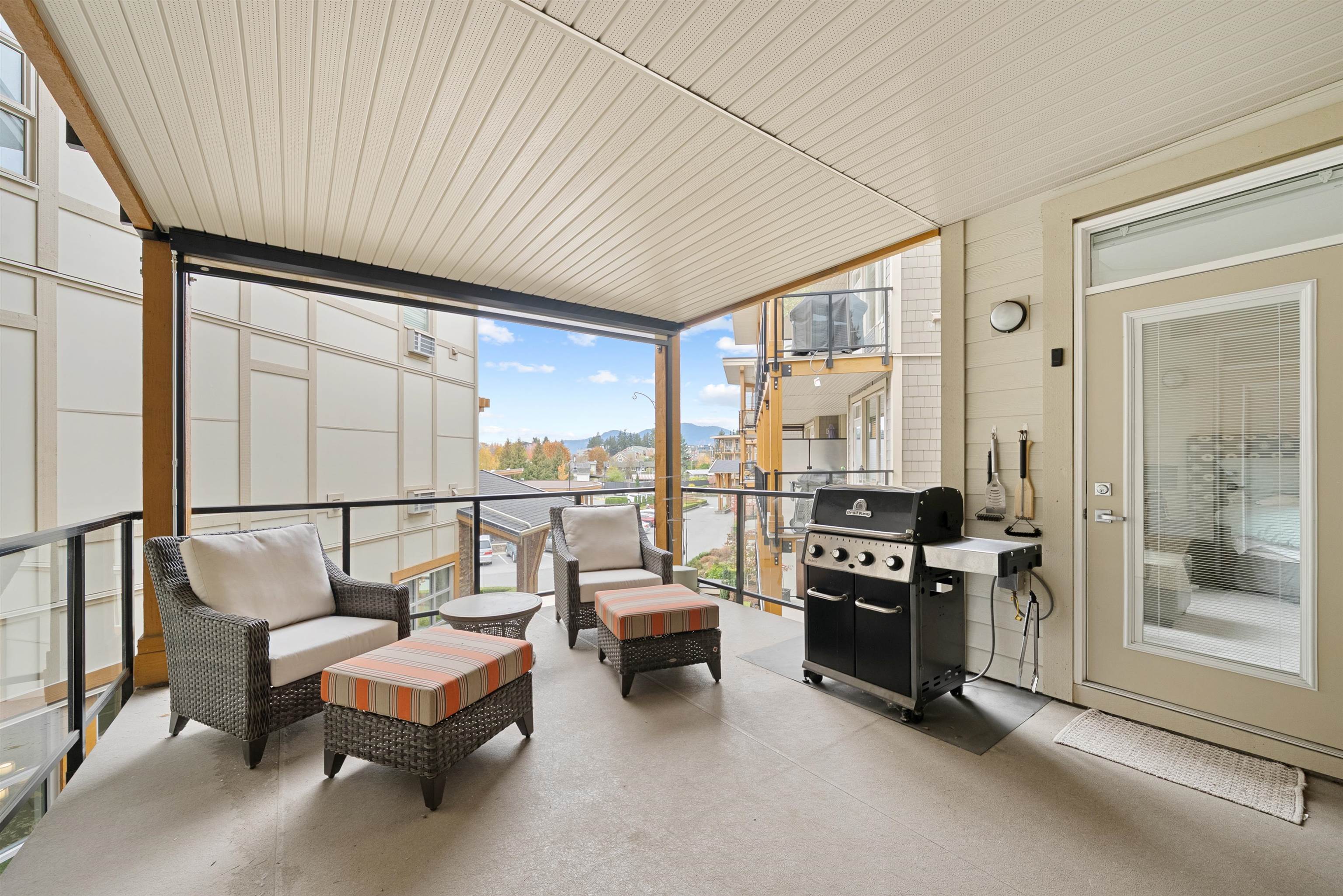 301 45746 KEITH WILSON ROAD Unit: 301