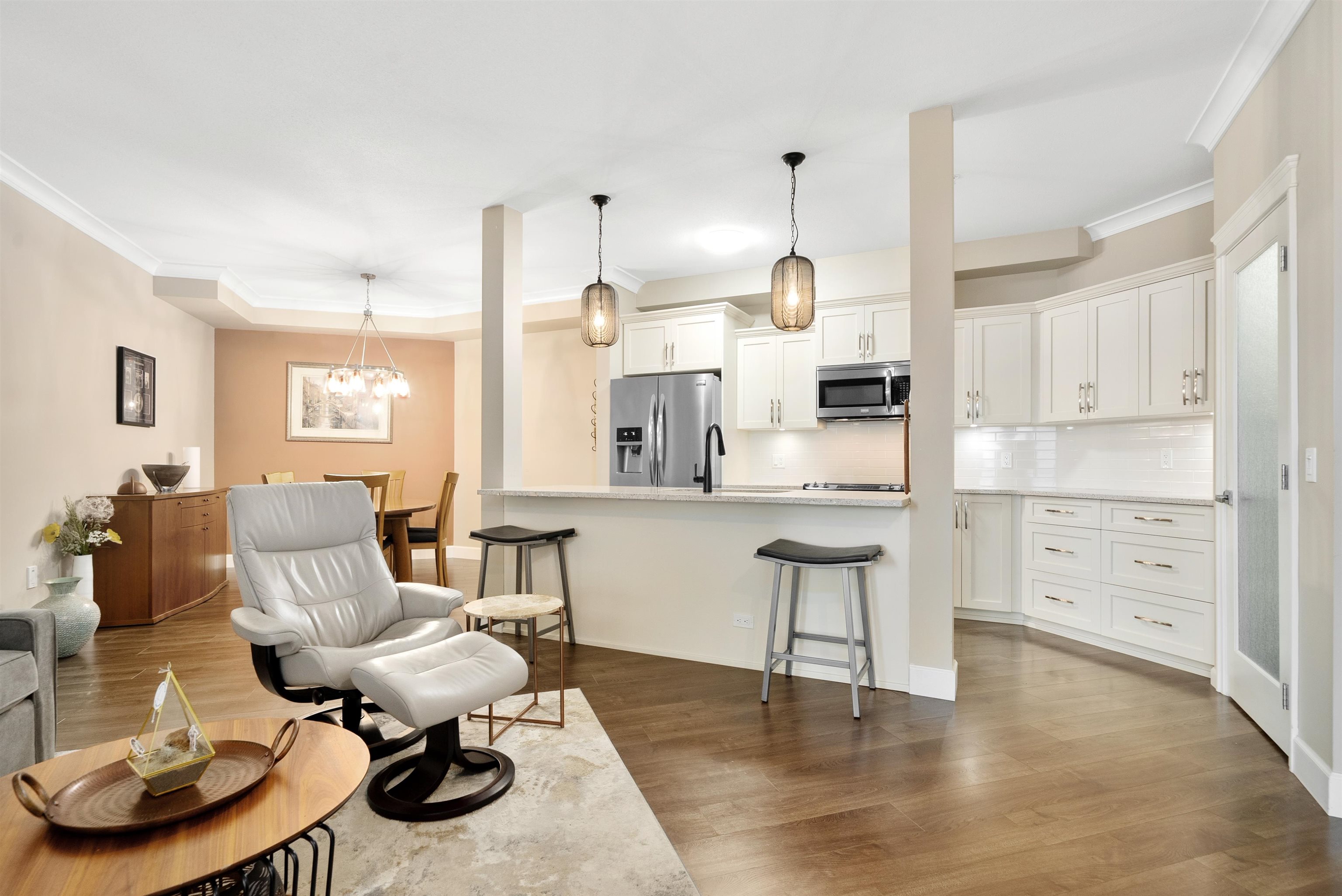 301 45746 KEITH WILSON ROAD Unit: 301