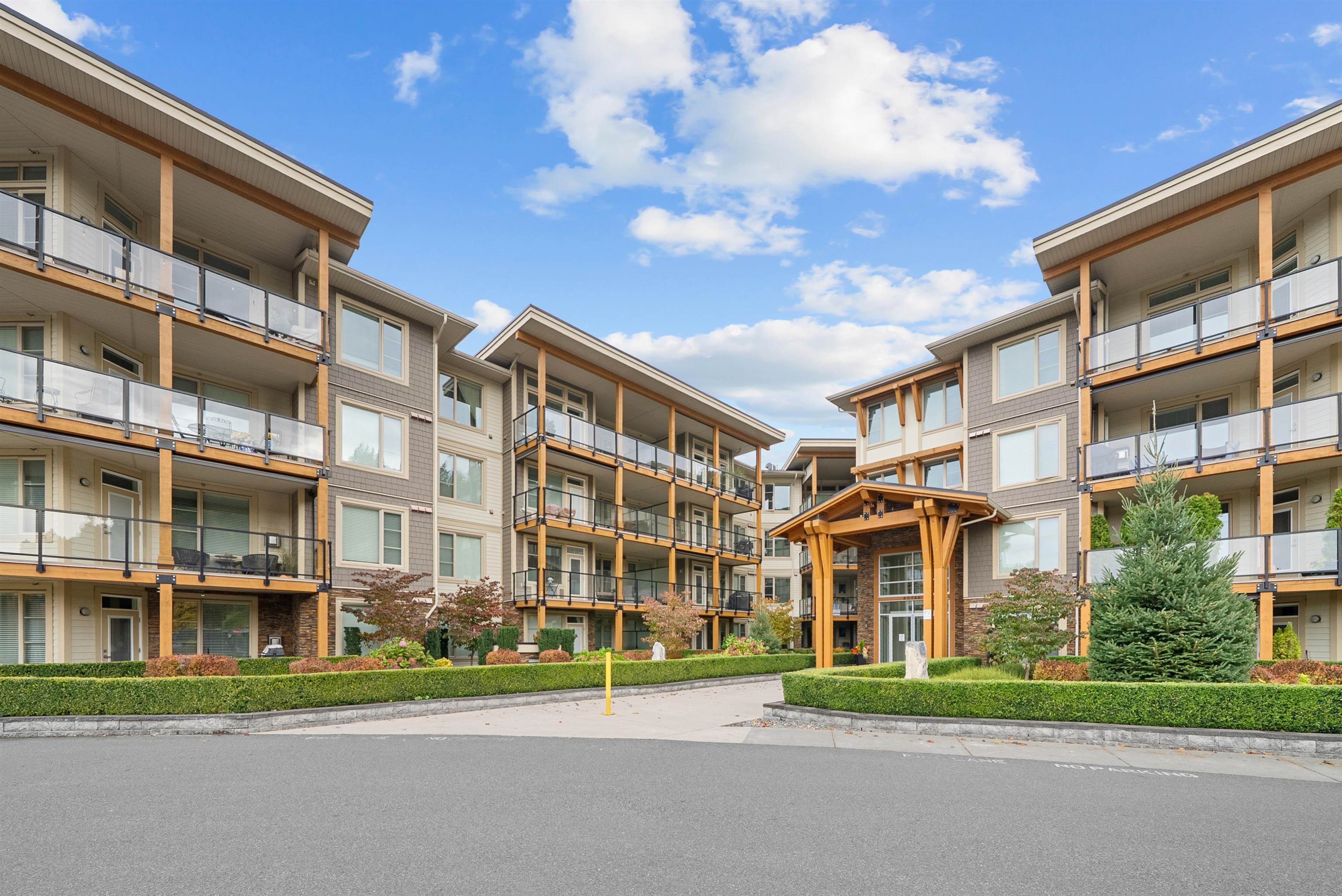 301 45746 KEITH WILSON ROAD Unit: 301