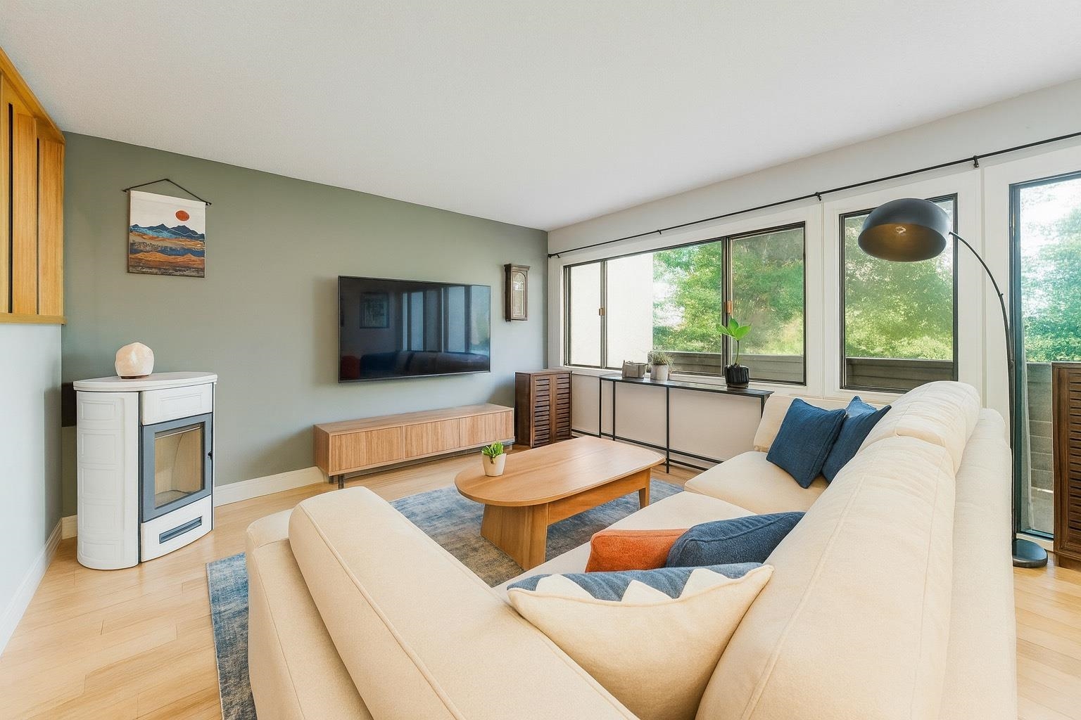 7 7305 MONTECITO DRIVE Unit: 7