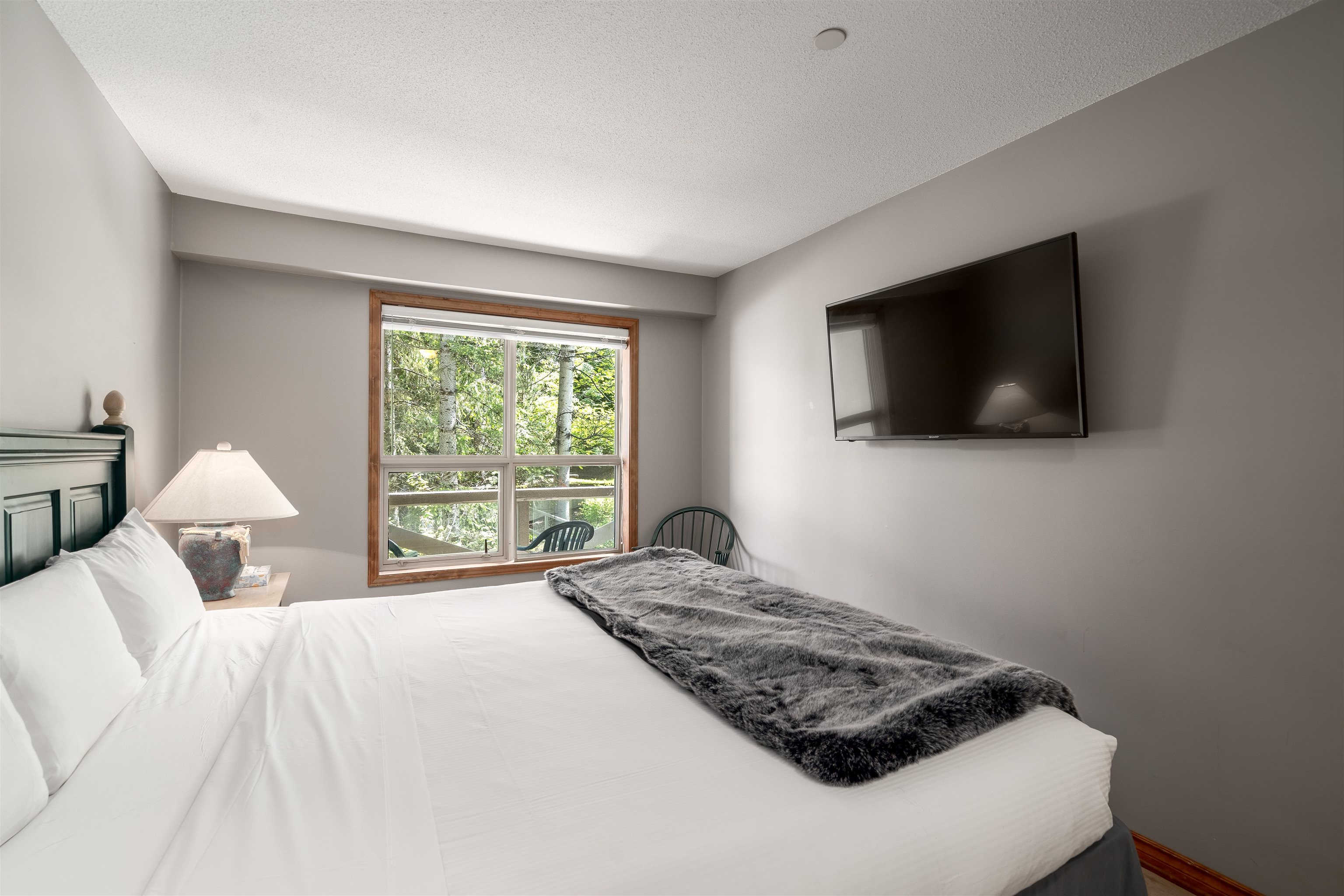 243 4800 SPEARHEAD DRIVE Unit: 243