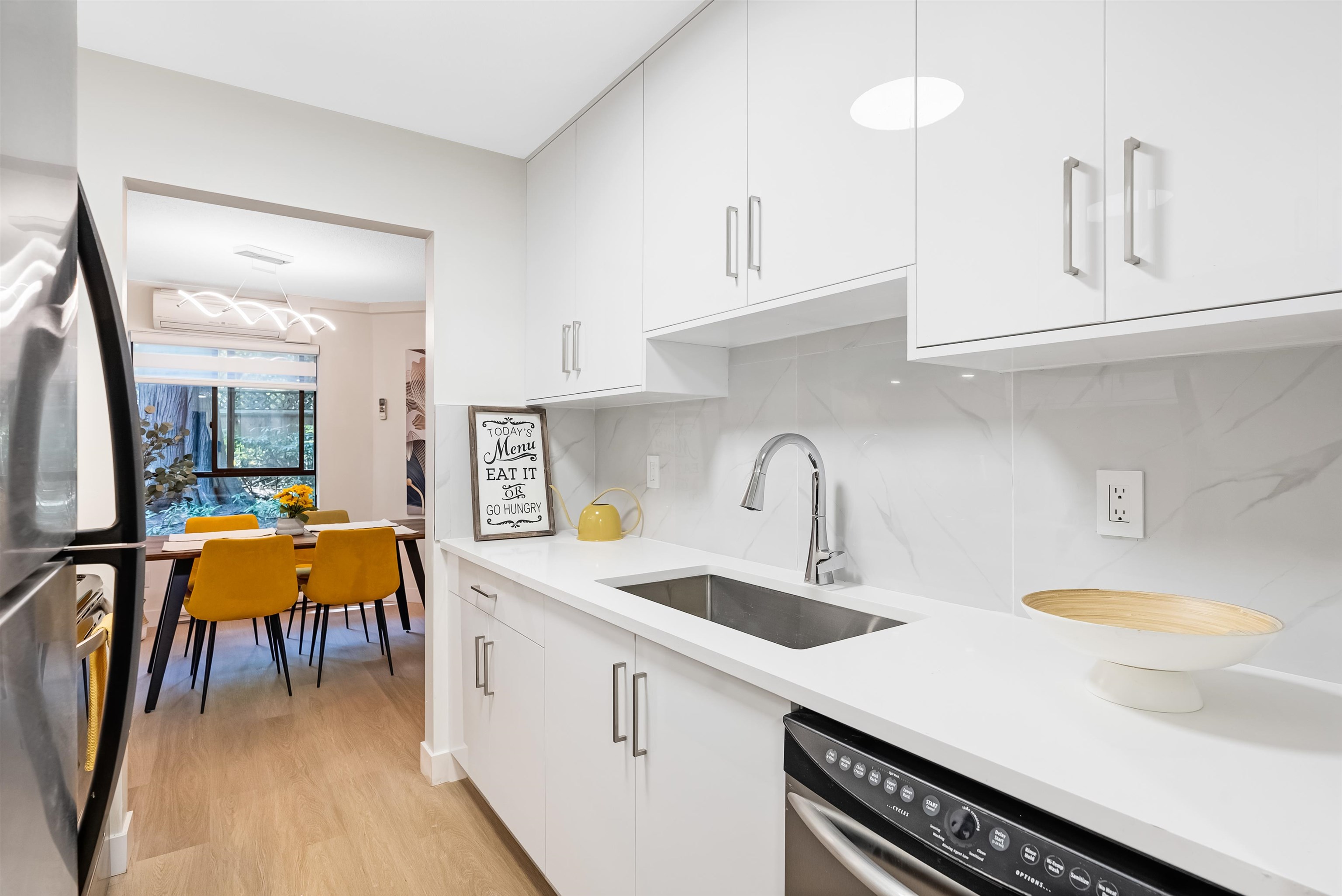 104 7155 134 STREET Unit: 104