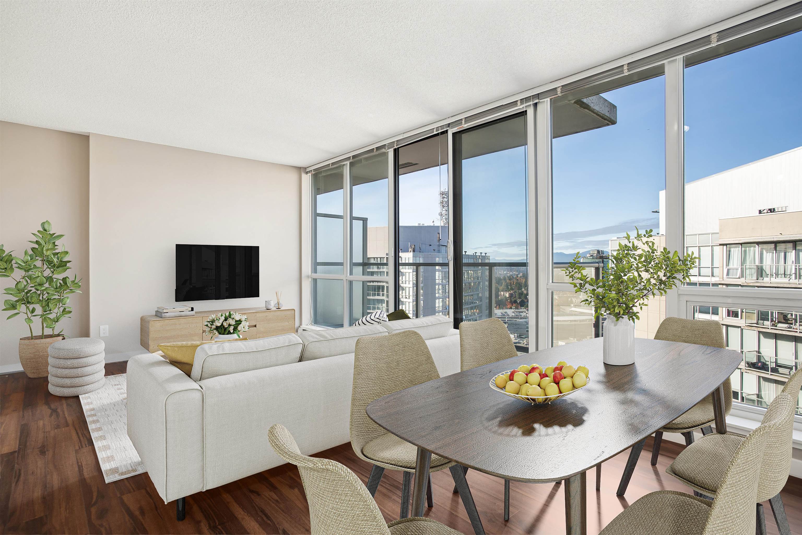 3601 9981 WHALLEY BOULEVARD Unit: 3601