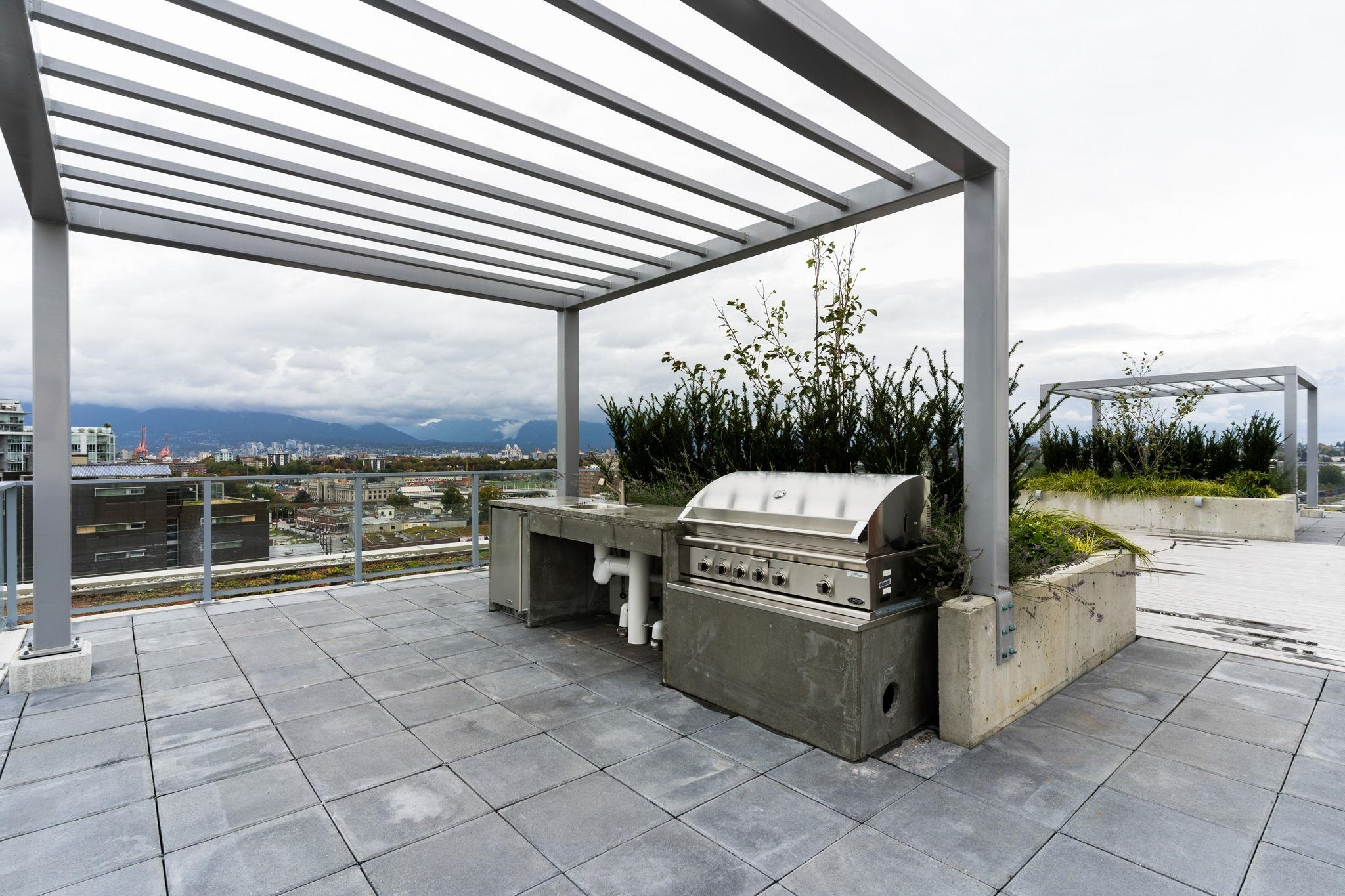 602 180 E 2ND AVENUE Unit: 602