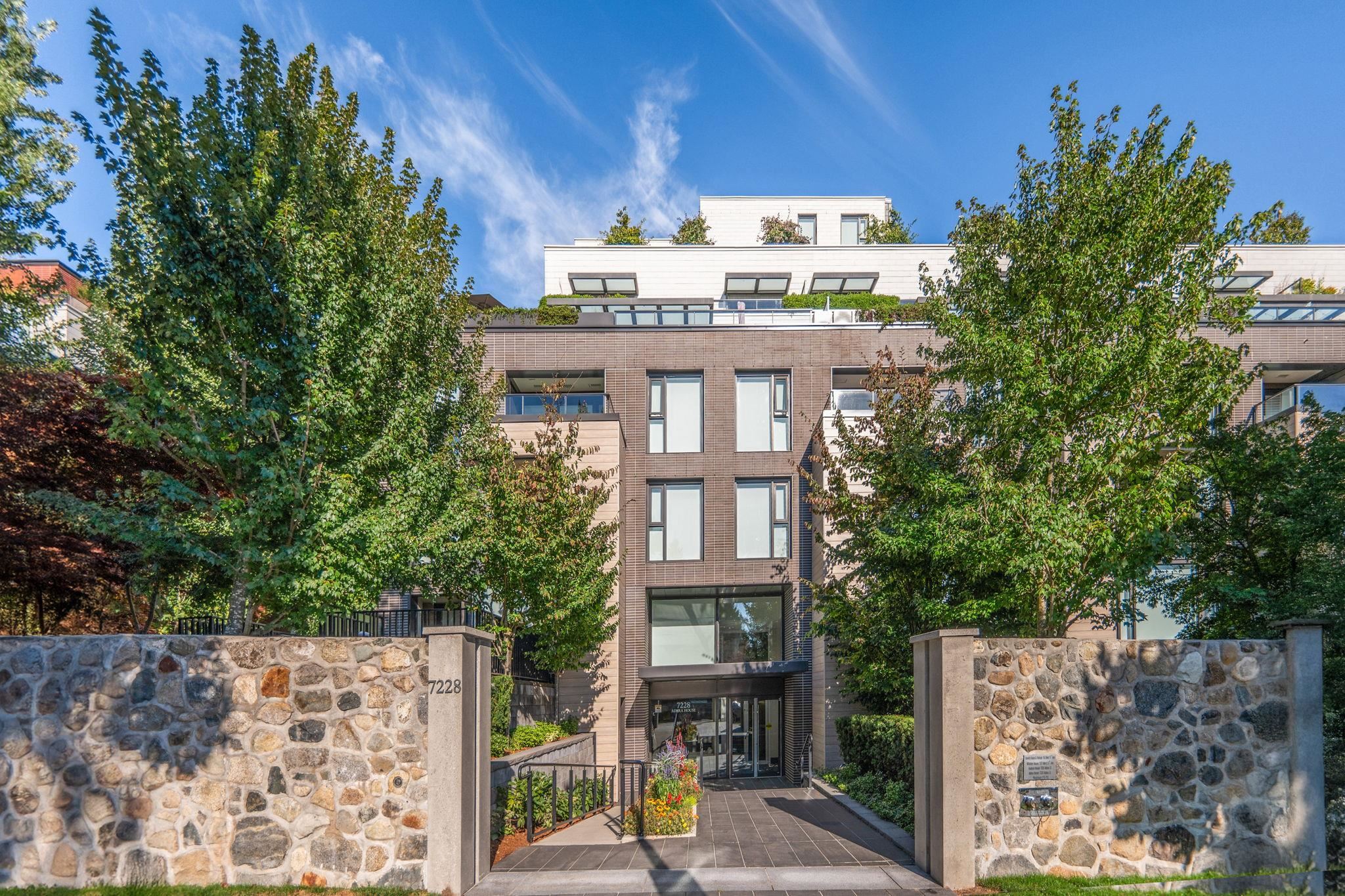 901 7228 ADERA STREET Unit: 901