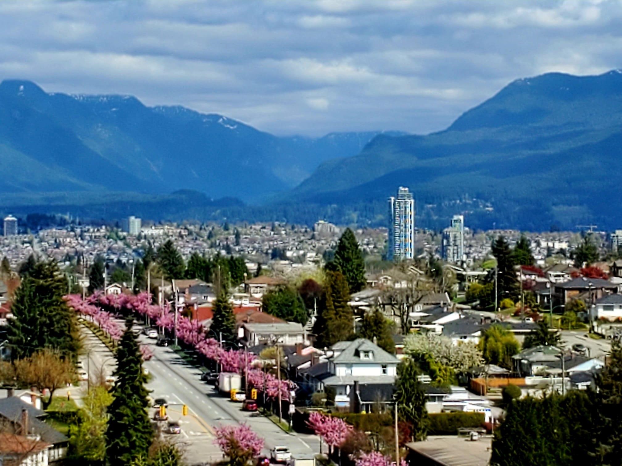 1602 5515 BOUNDARY ROAD Unit: 1602