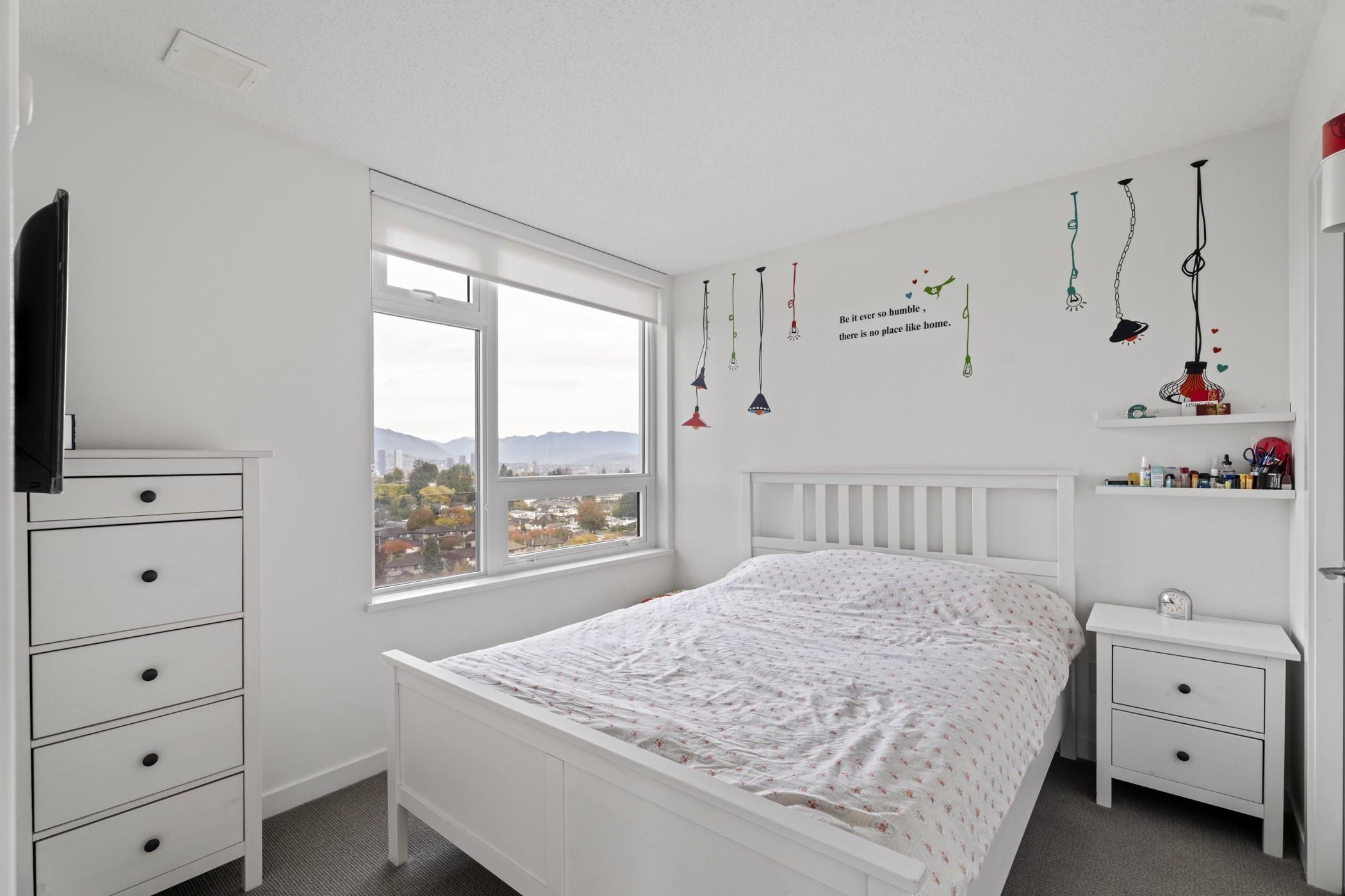 1602 5515 BOUNDARY ROAD Unit: 1602