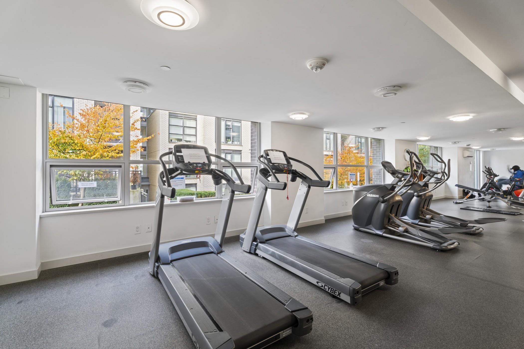 1602 5515 BOUNDARY ROAD Unit: 1602