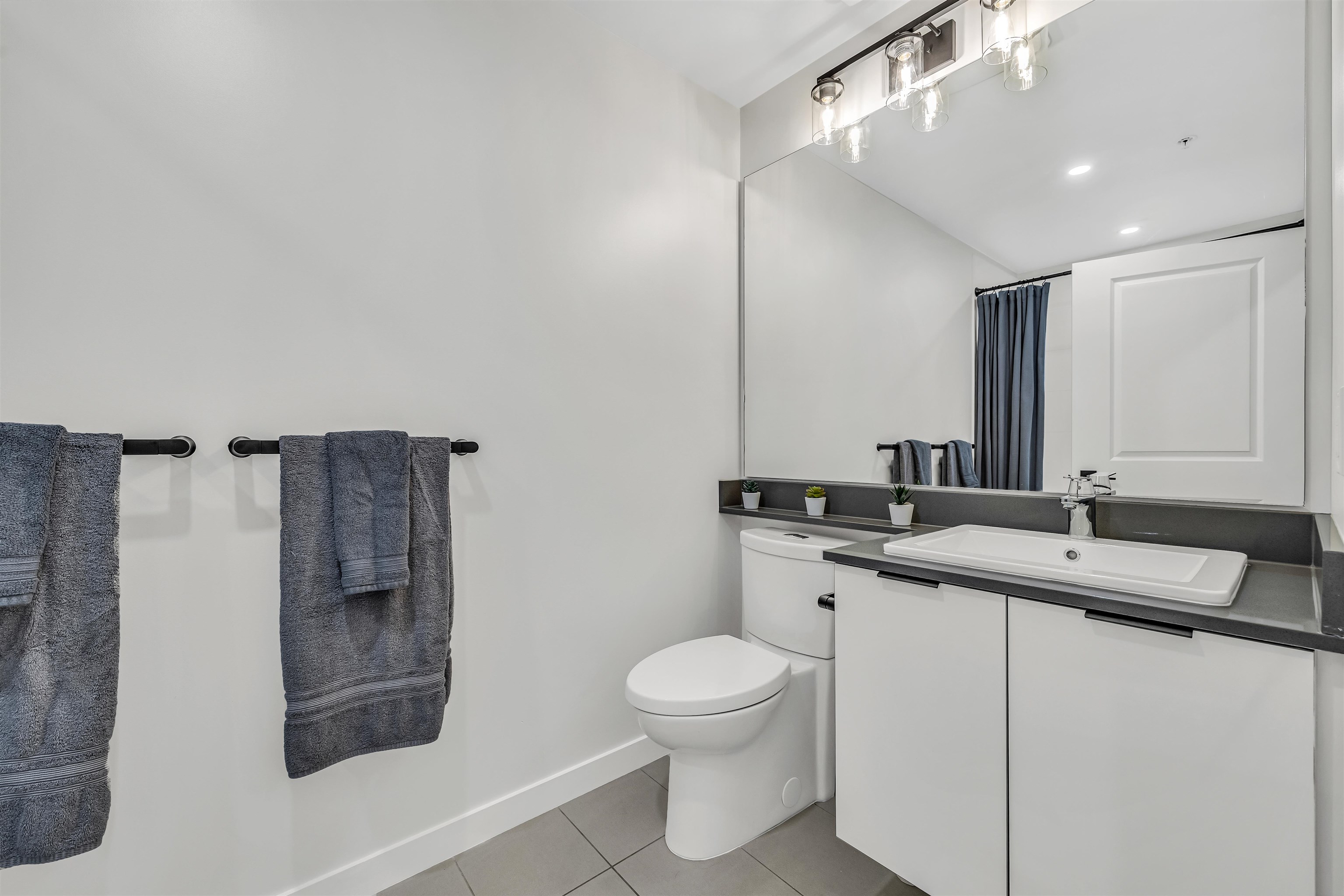 404 2632 LIBRARY LANE Unit: 404